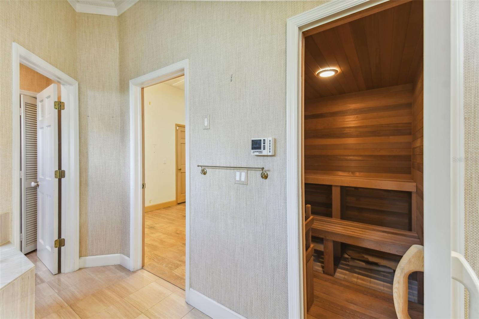 ISLEWORTH - Residential