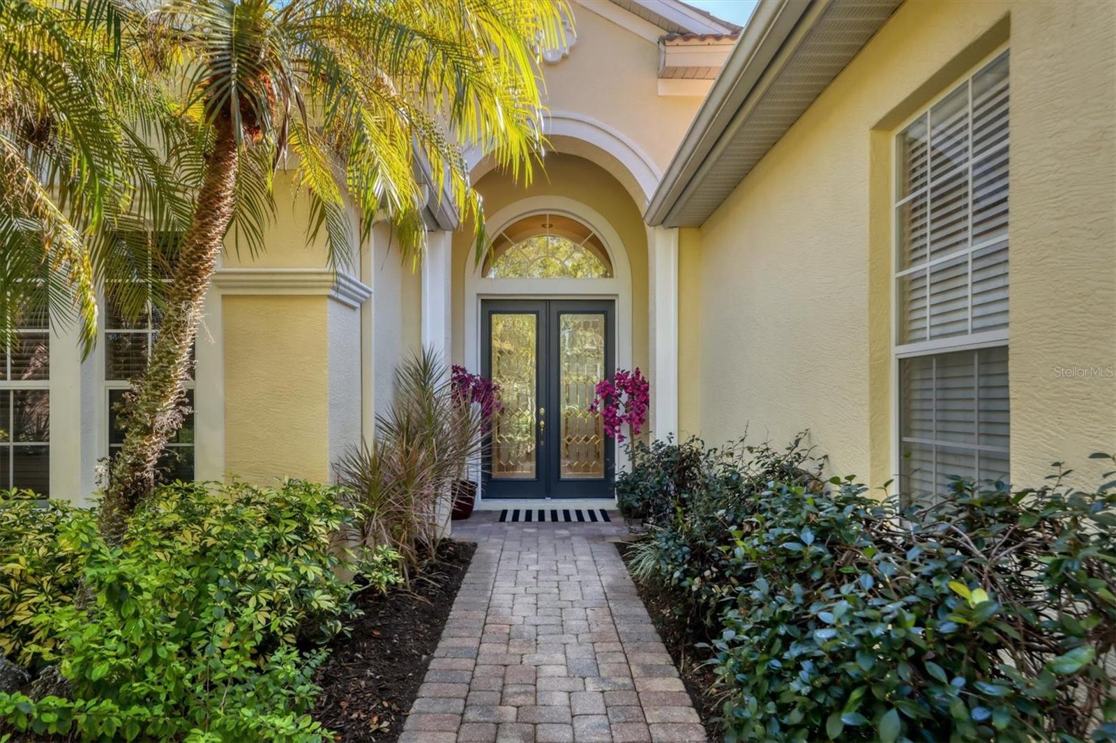 UNIVERSITY PARK COUNTRY CLUB - Residential
