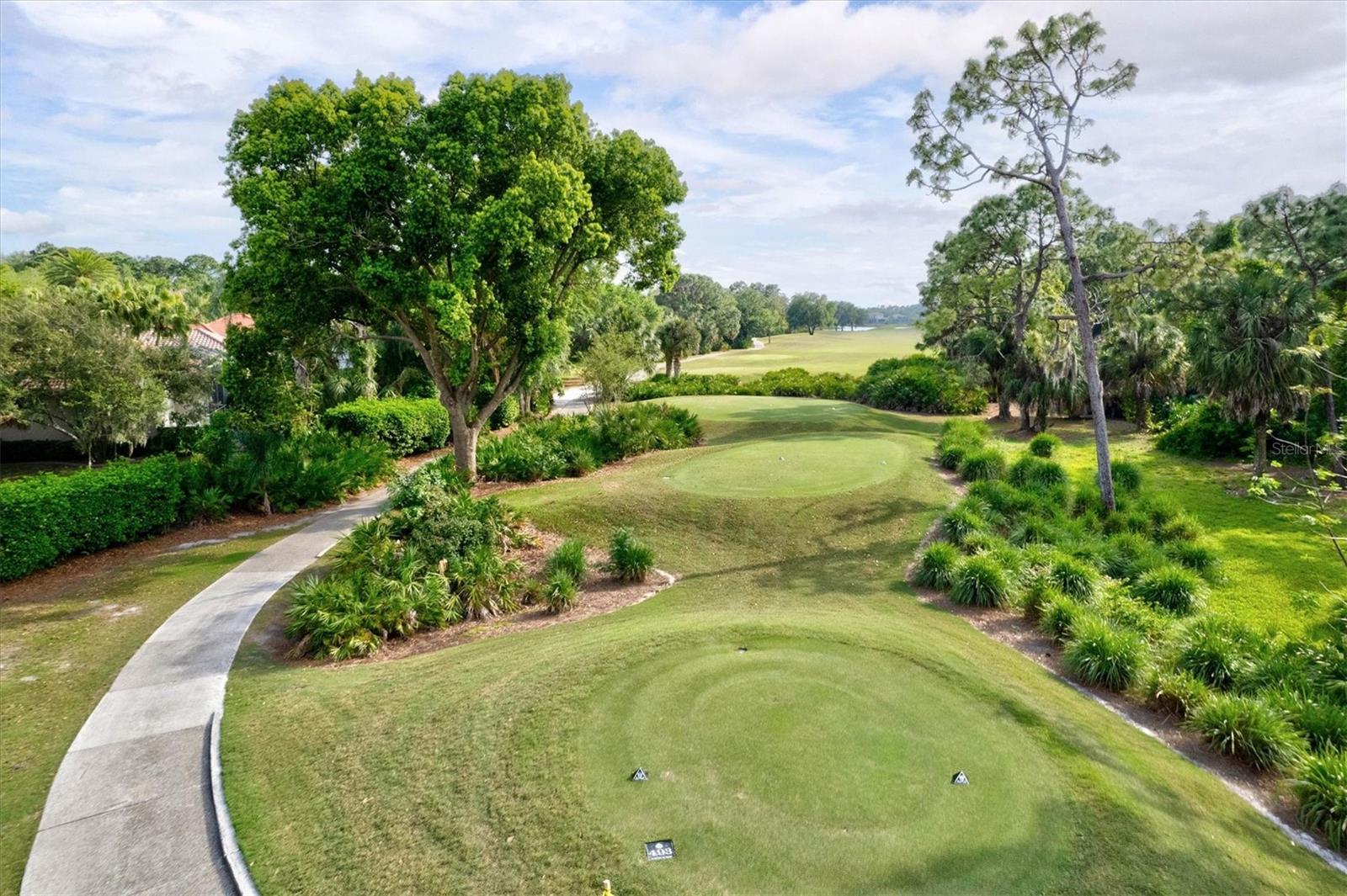 UNIVERSITY PARK COUNTRY CLUB - Residential