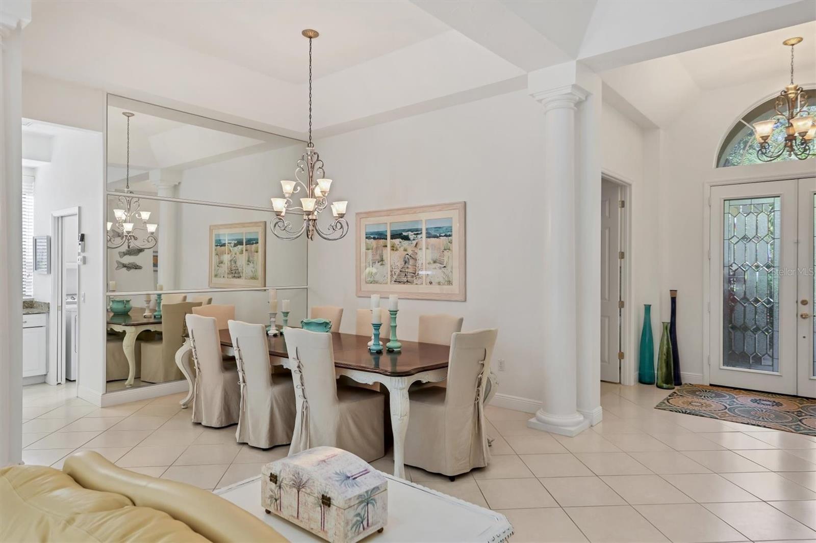 UNIVERSITY PARK COUNTRY CLUB - Residential