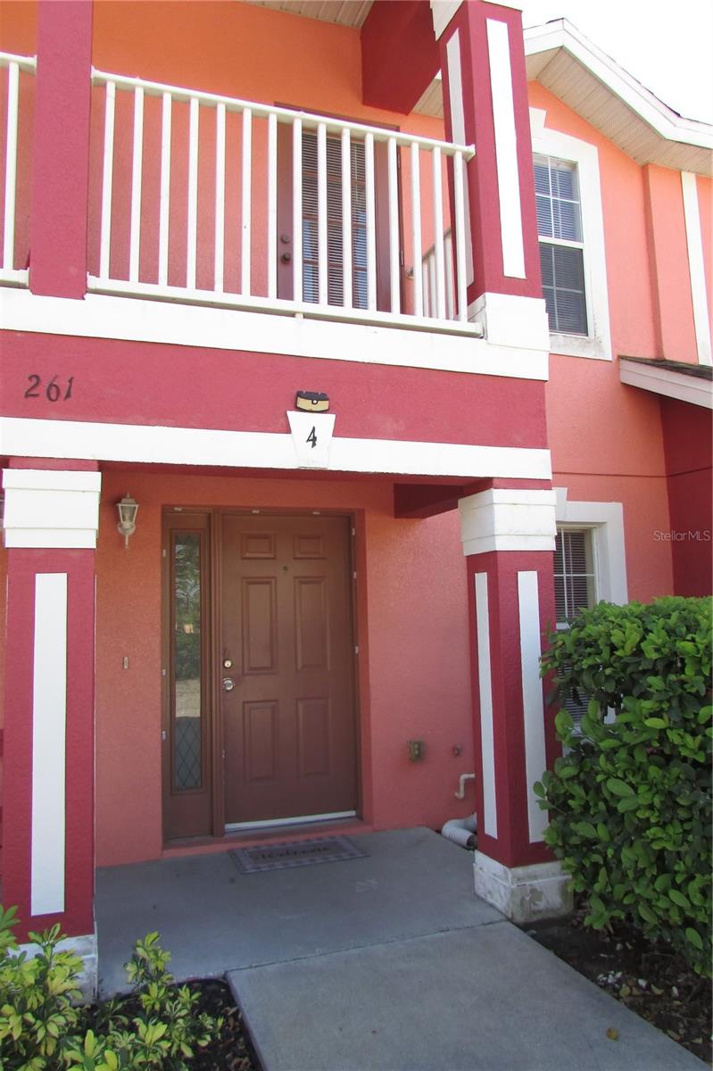 AUTUMN LANE TWNHMS CONDO - Residential