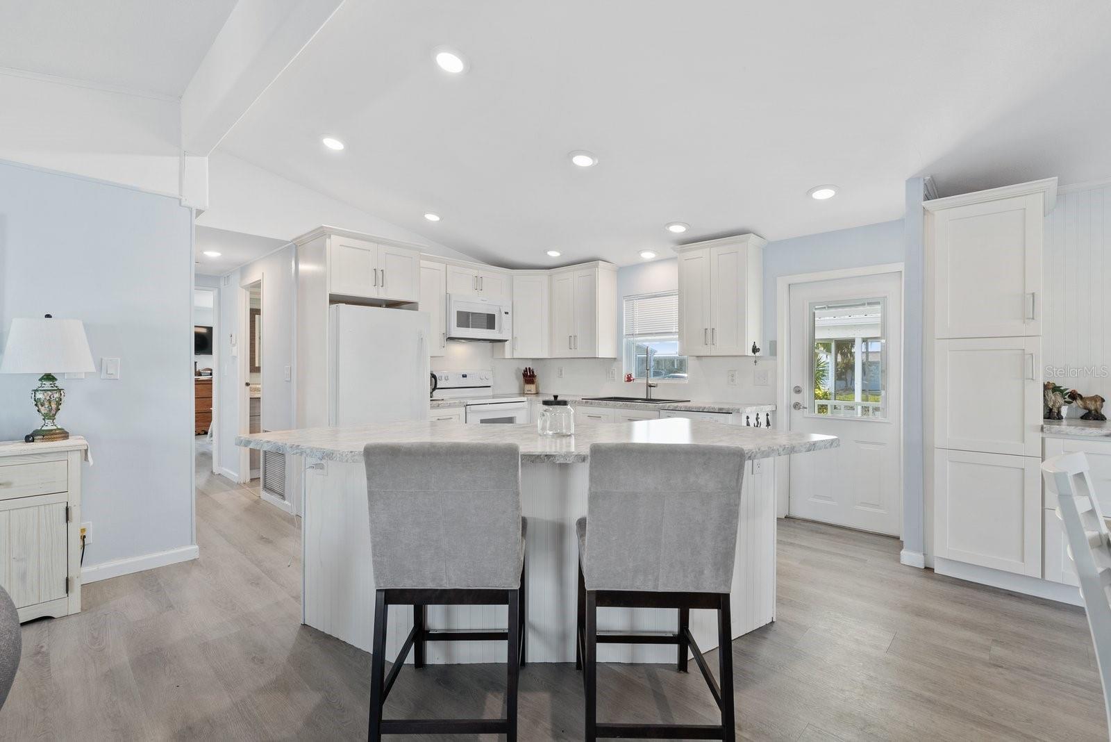 HARBOR COVE - Residential