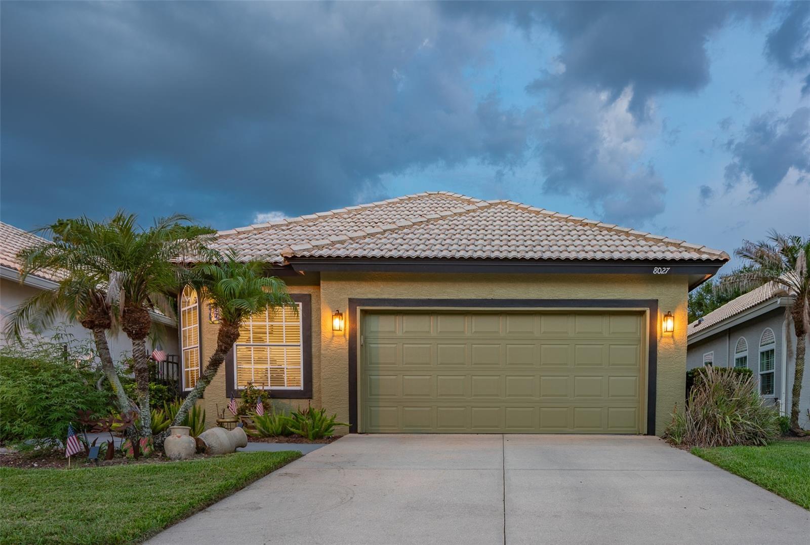 COUNTRY CLUB OF MOUNT DORA  PHASE 11-7 - Residential