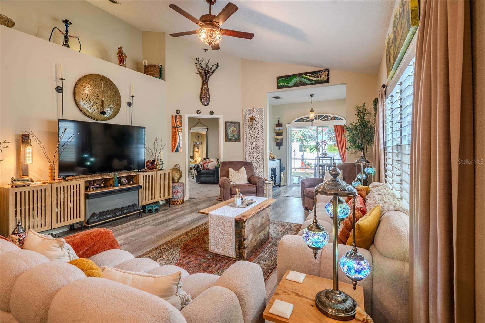 COUNTRY CLUB OF MOUNT DORA  PHASE 11-7 - Residential
