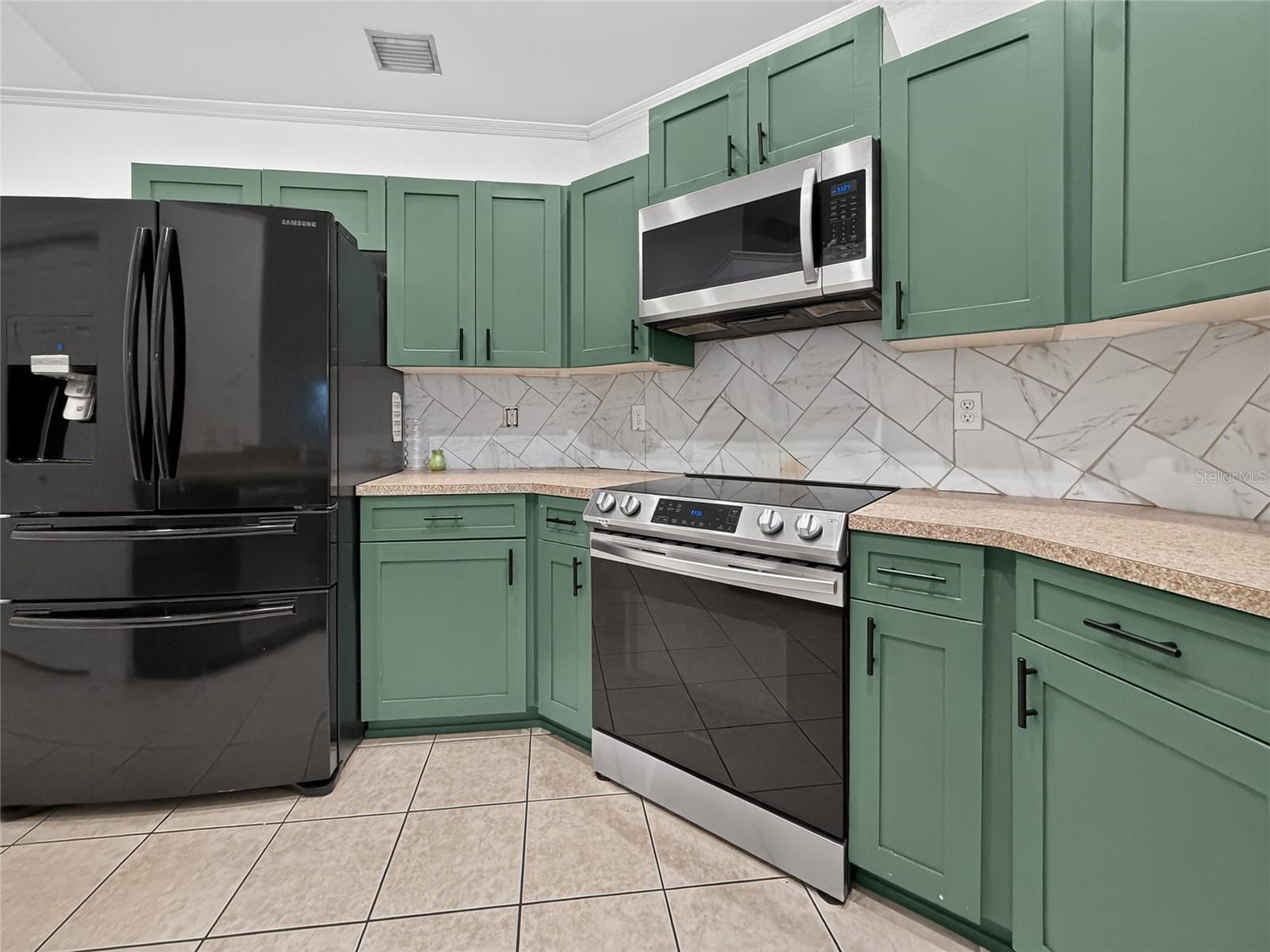 MARION OAKS UN #12 - Residential