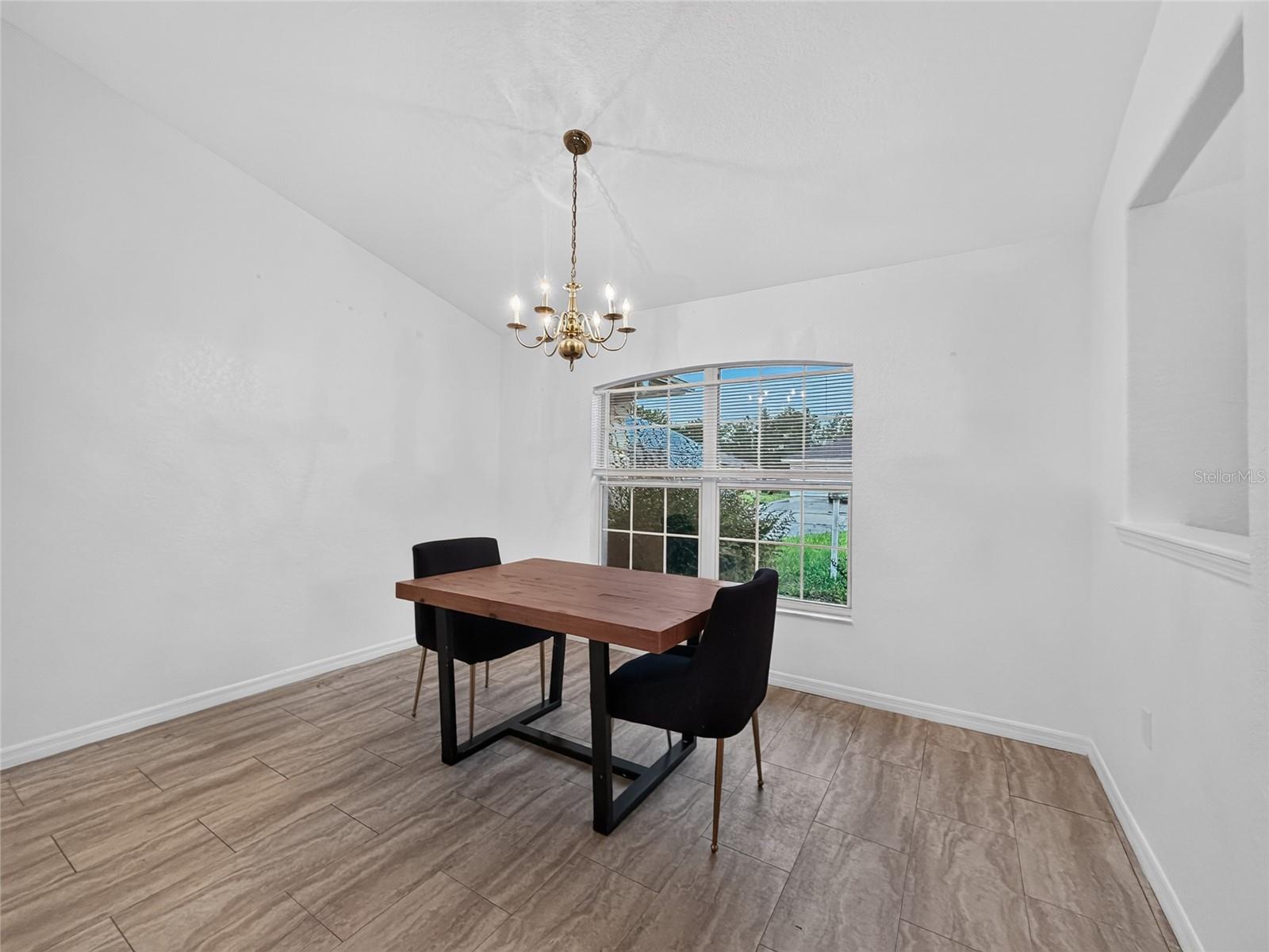 MARION OAKS UN #12 - Residential
