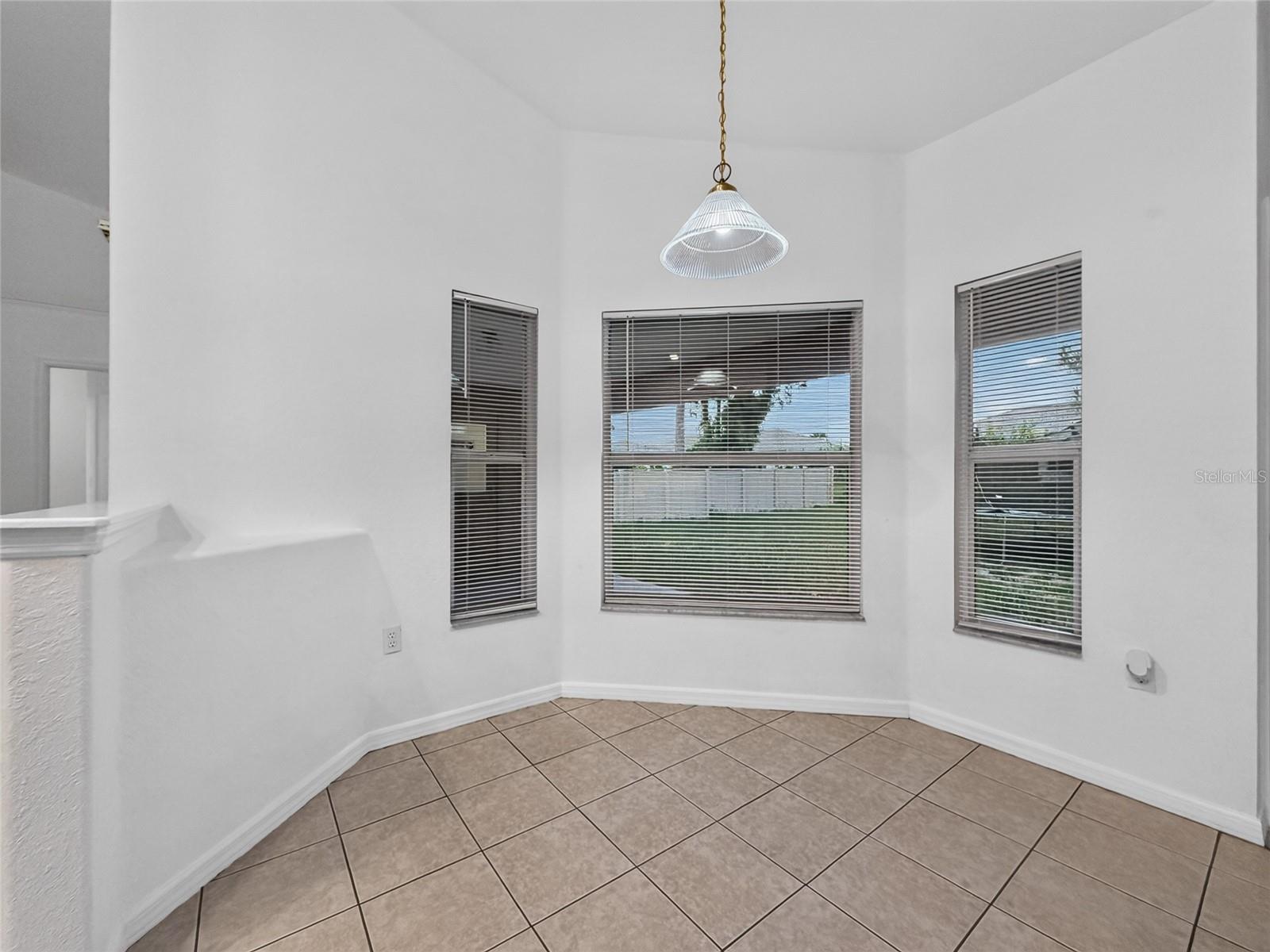 MARION OAKS UN #12 - Residential