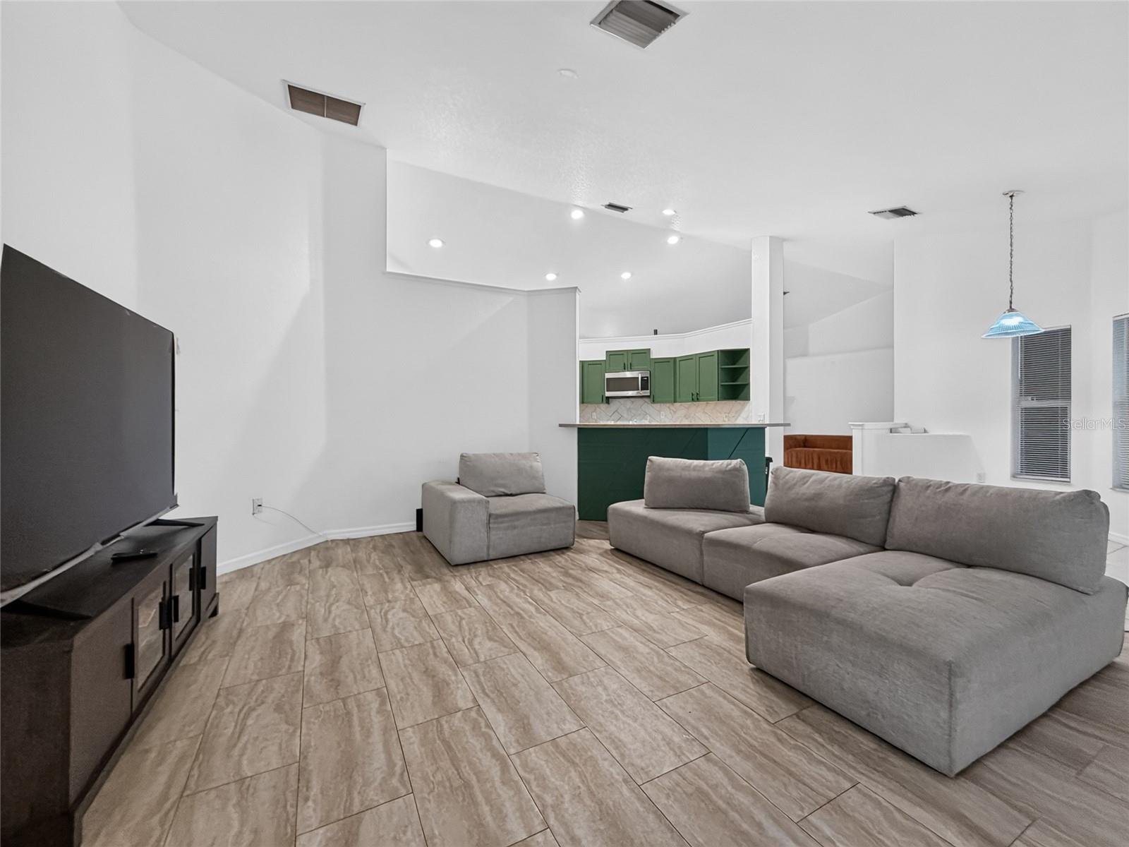 MARION OAKS UN #12 - Residential