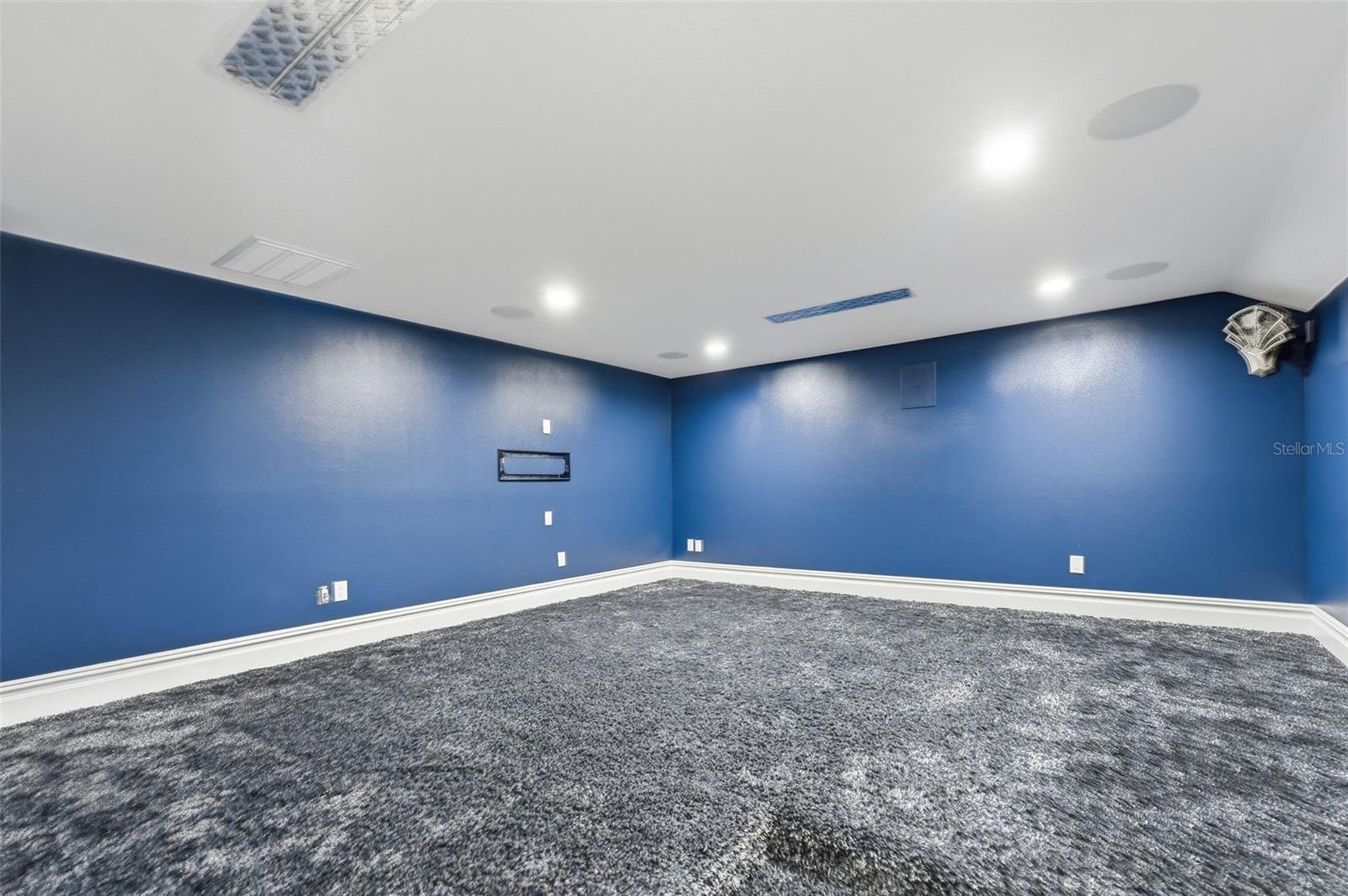 TURNING HAWK RANCH - Residential