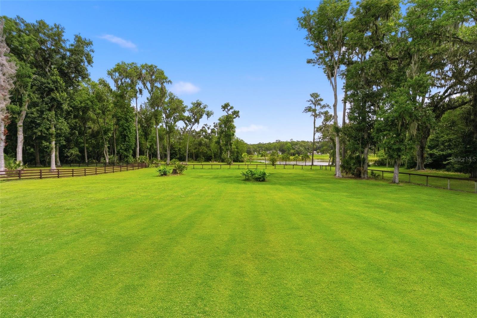 TURNING HAWK RANCH - Residential