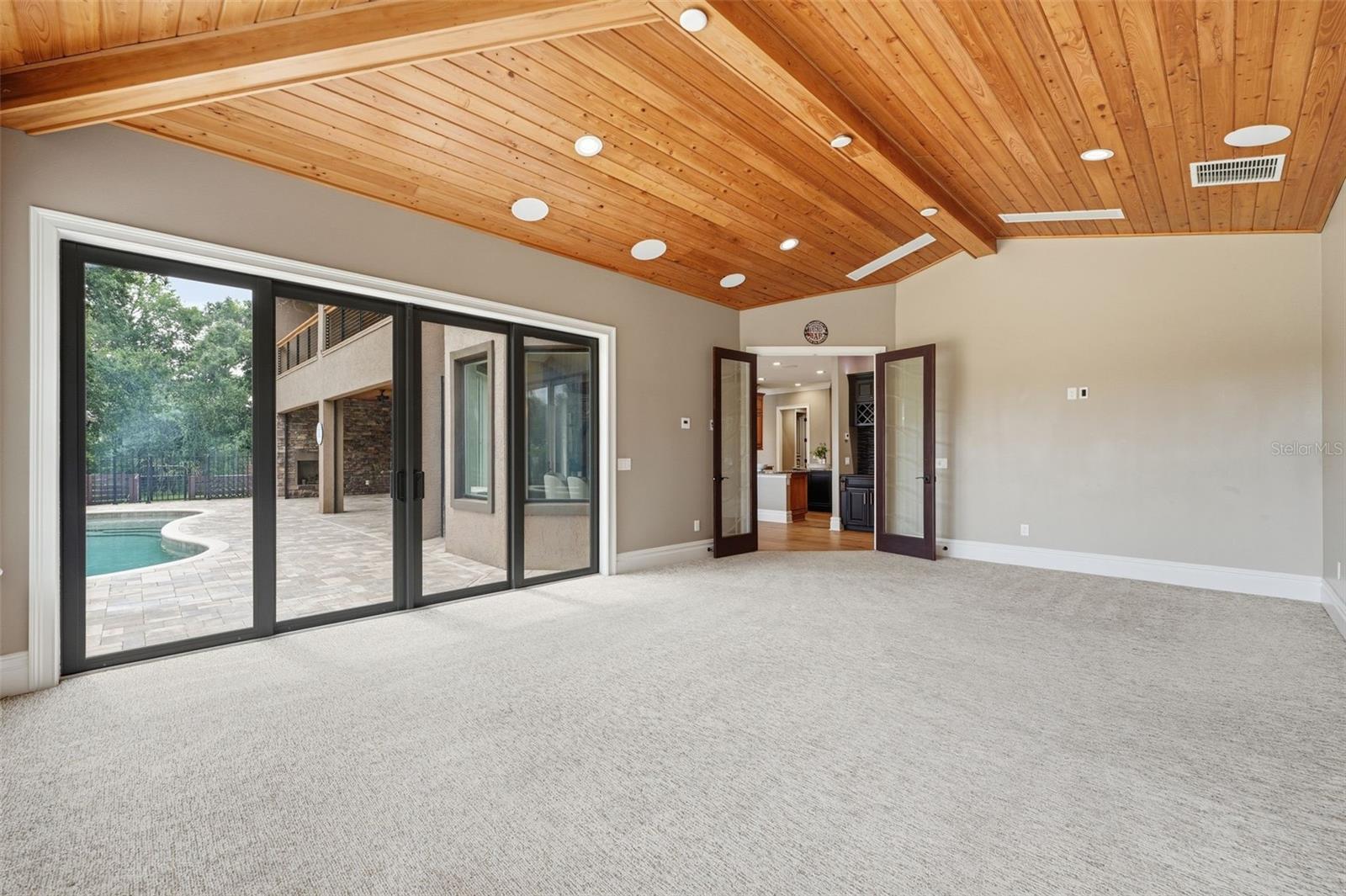 TURNING HAWK RANCH - Residential