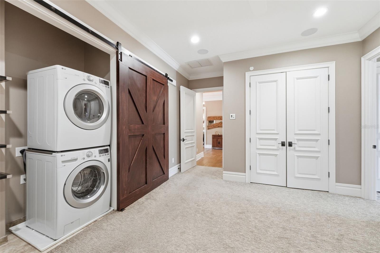 TURNING HAWK RANCH - Residential