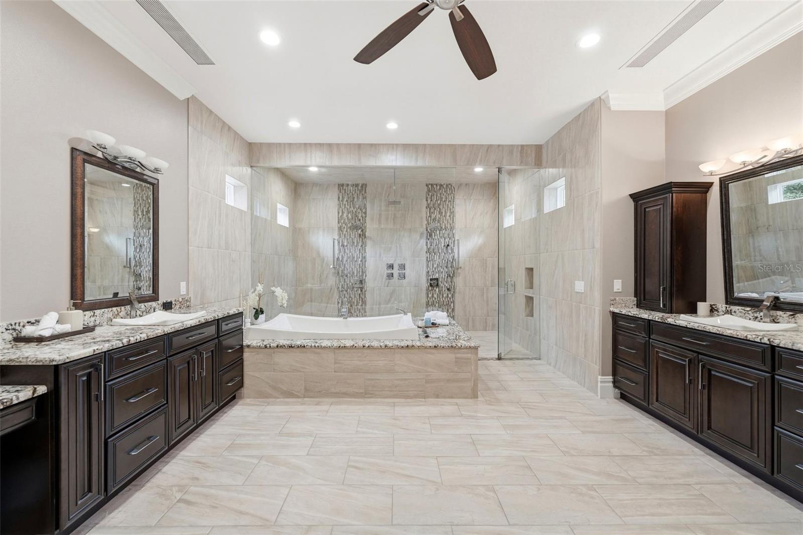 TURNING HAWK RANCH - Residential