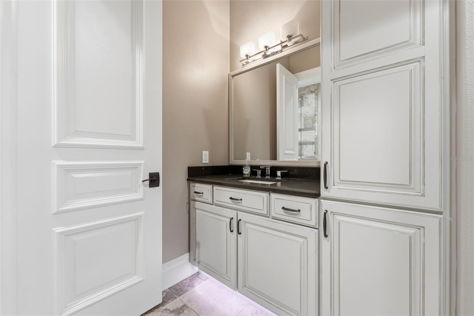 TURNING HAWK RANCH - Residential