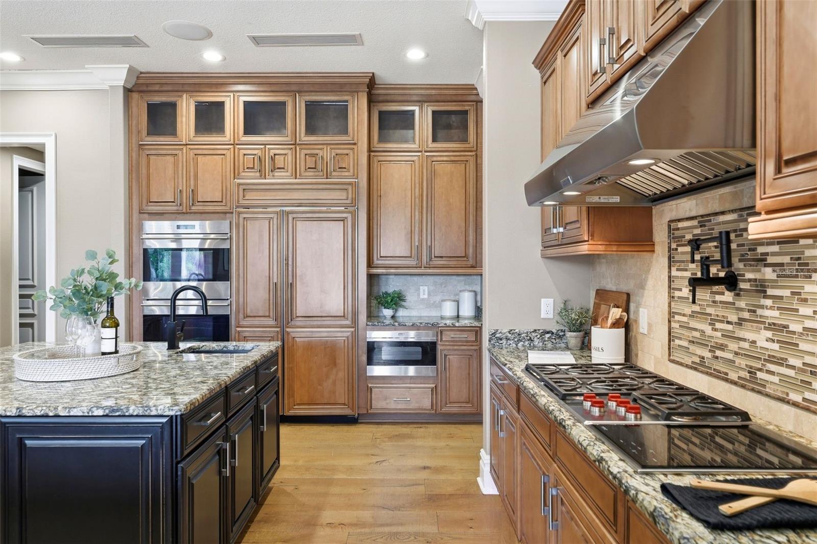 TURNING HAWK RANCH - Residential