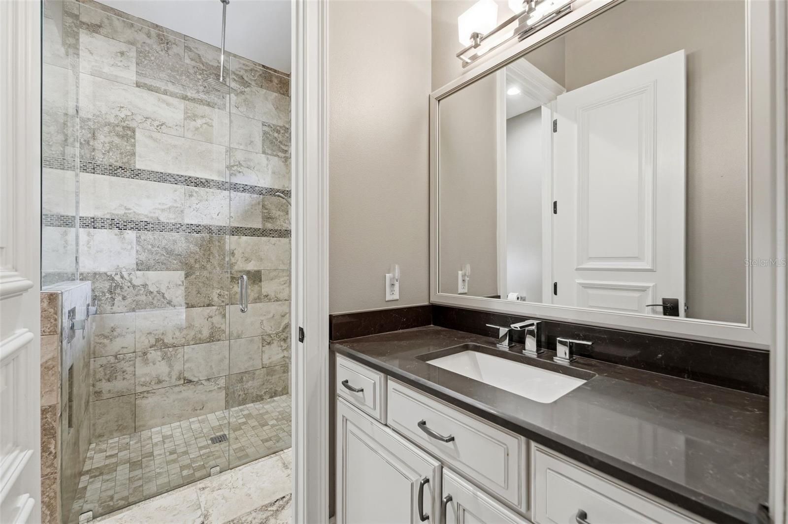 TURNING HAWK RANCH - Residential