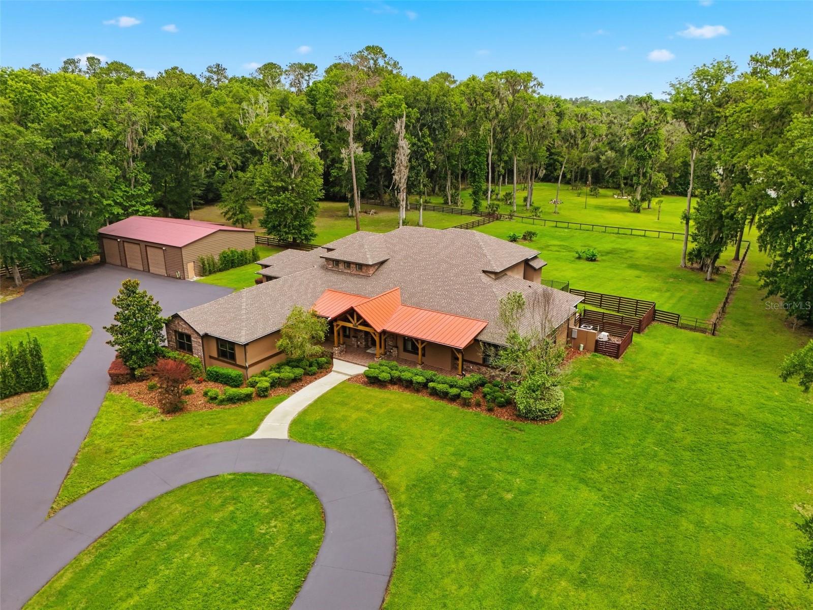 TURNING HAWK RANCH - Residential