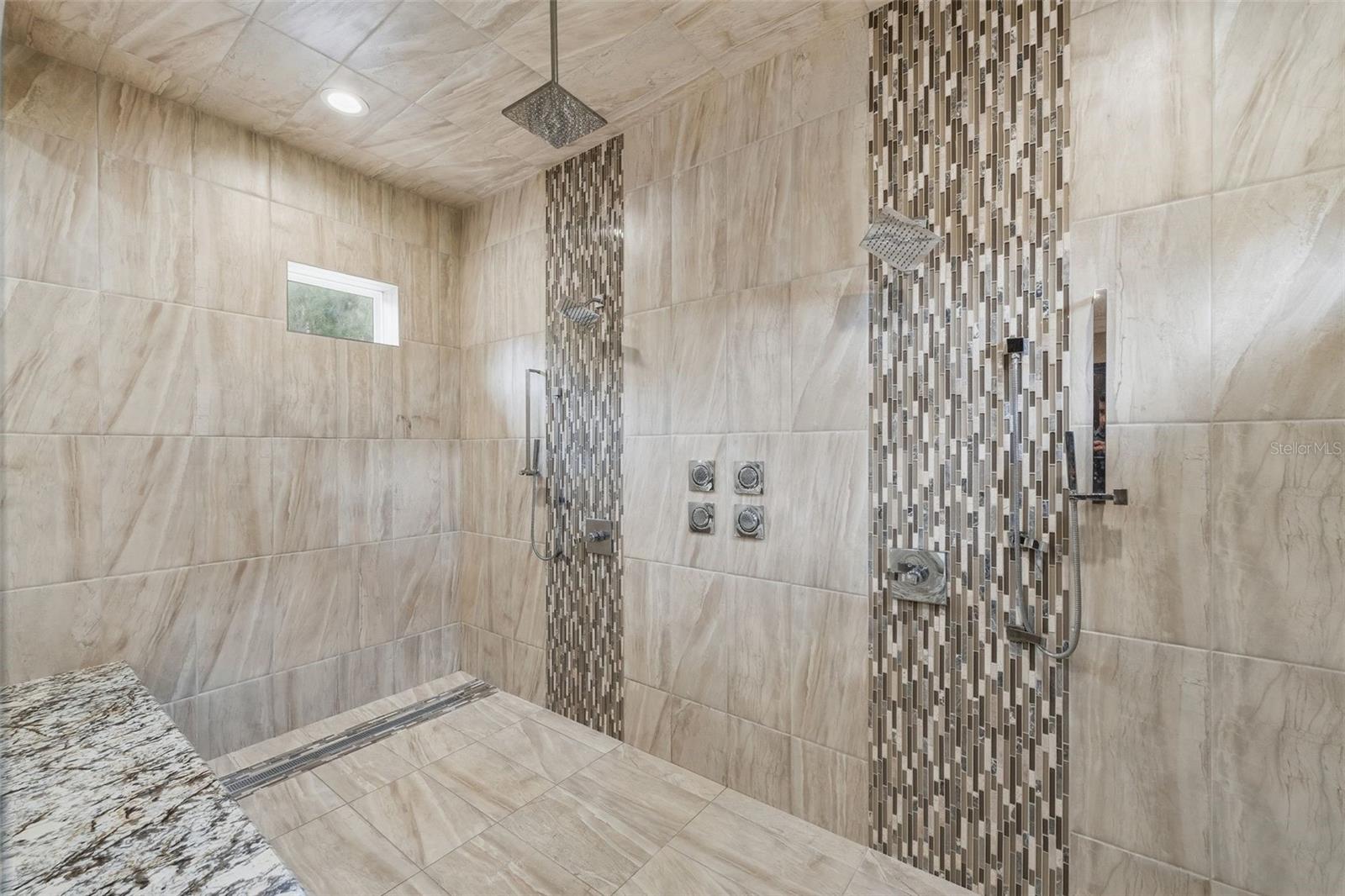 TURNING HAWK RANCH - Residential