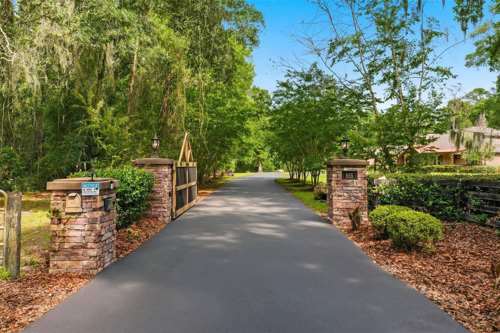 TURNING HAWK RANCH - Residential