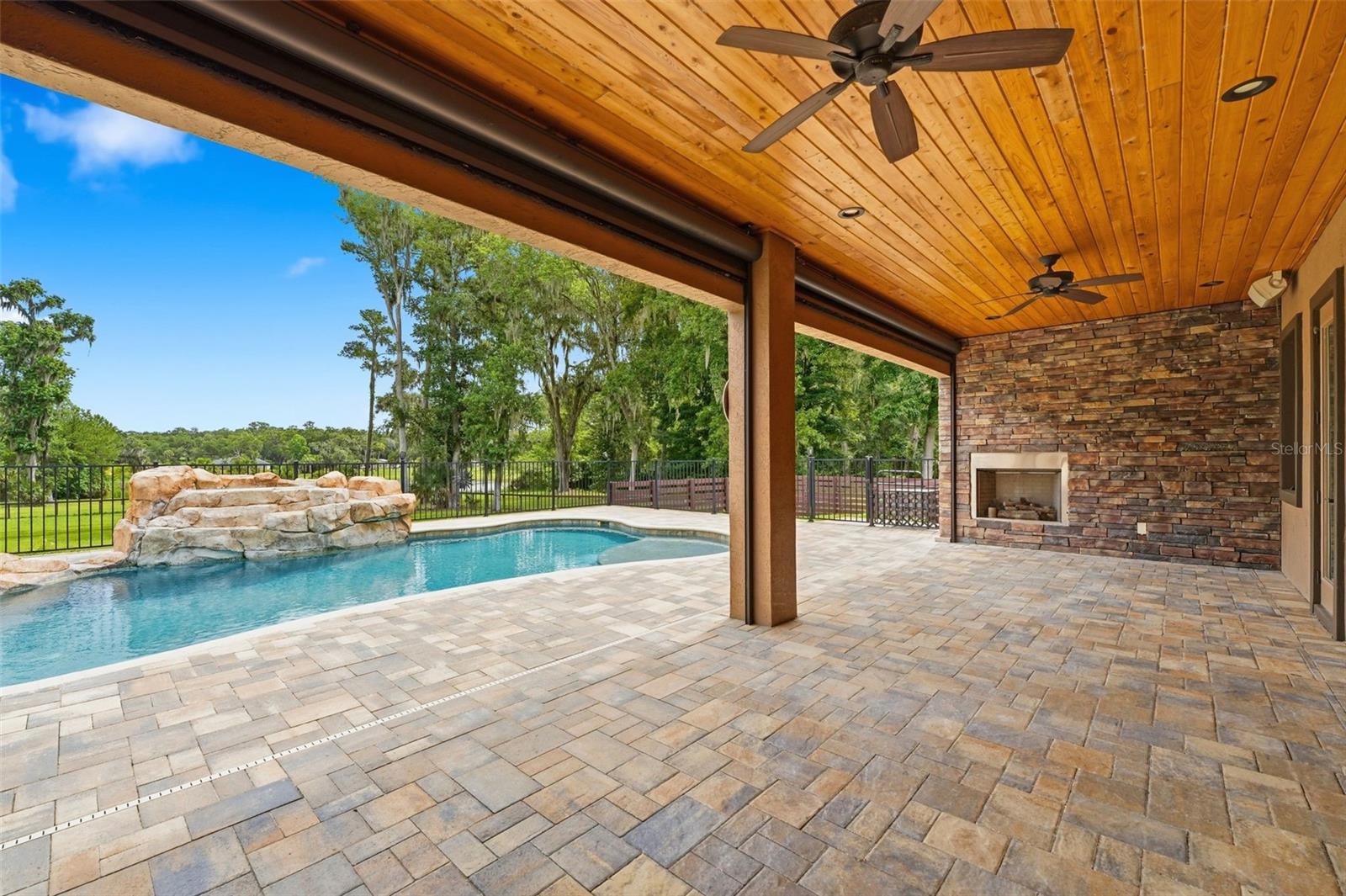 TURNING HAWK RANCH - Residential