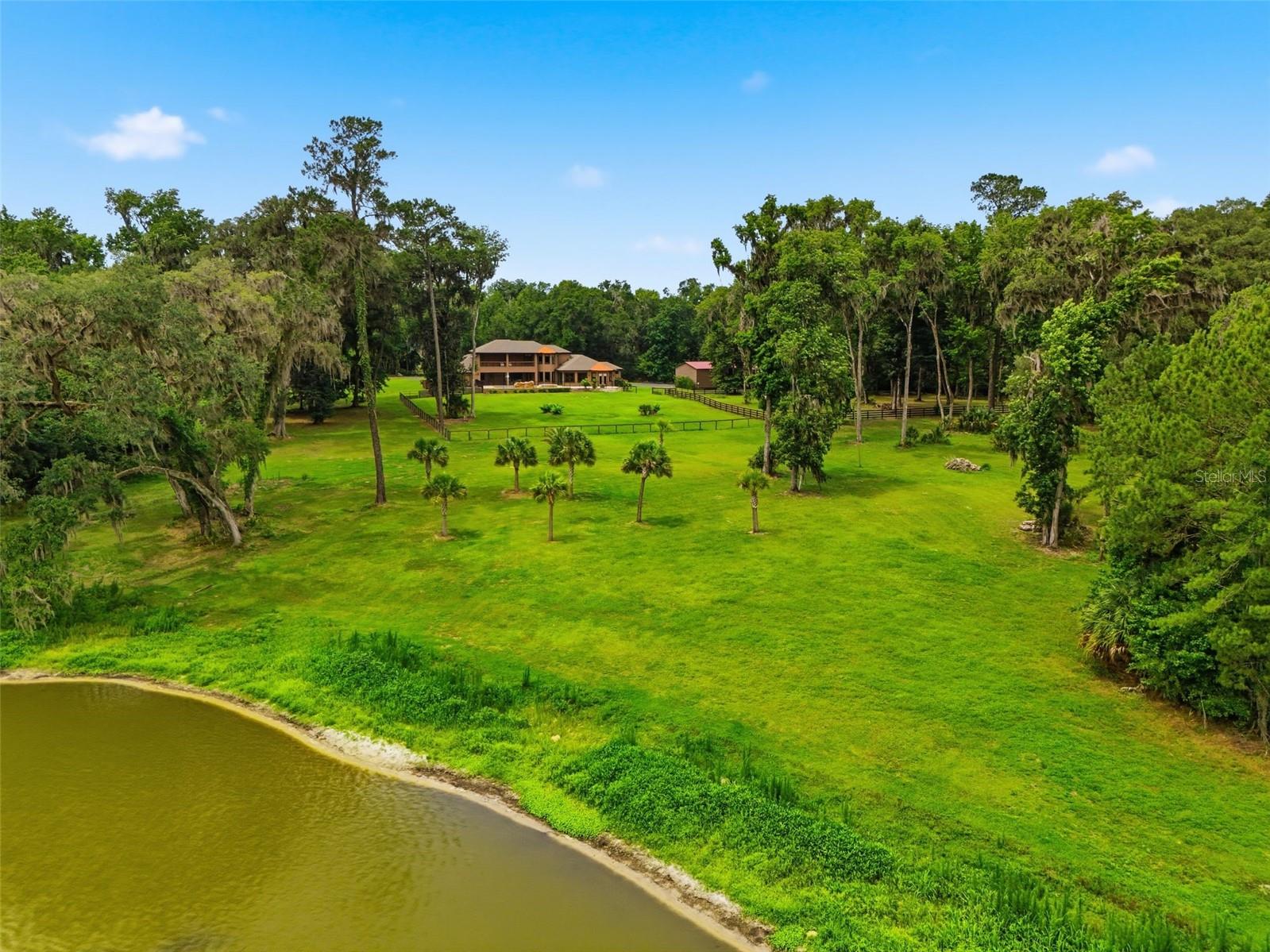TURNING HAWK RANCH - Residential