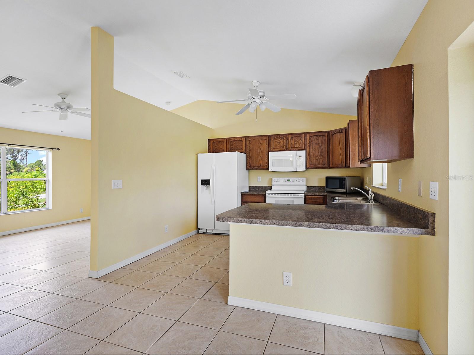 PORT CHARLOTTE SEC72 14294 - Residential