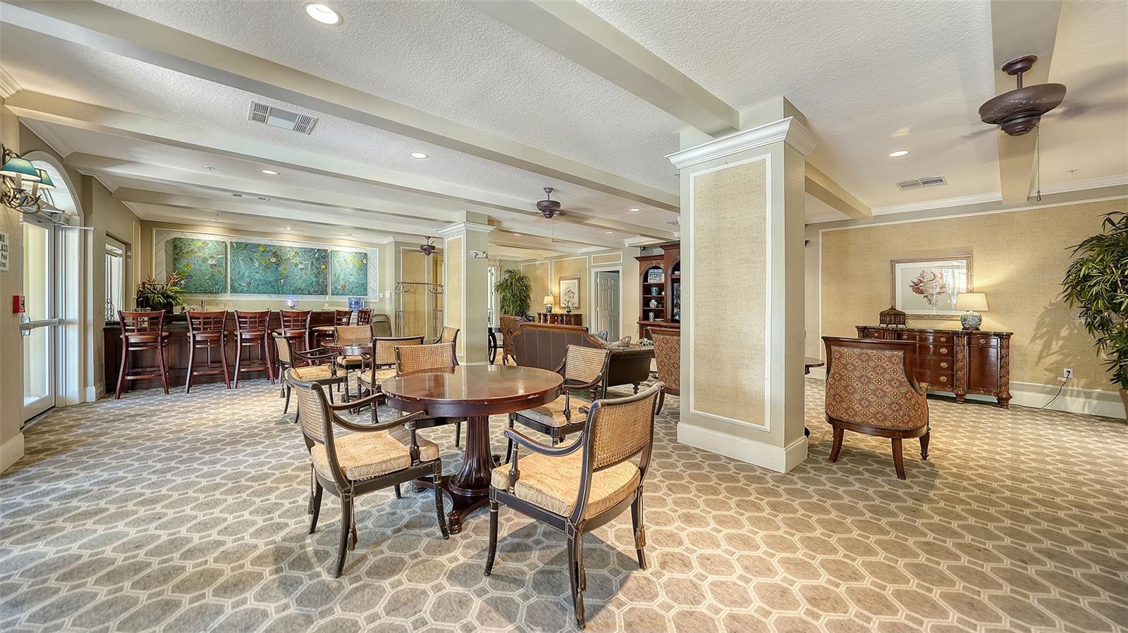 BROADWAY PROMENADE - Residential