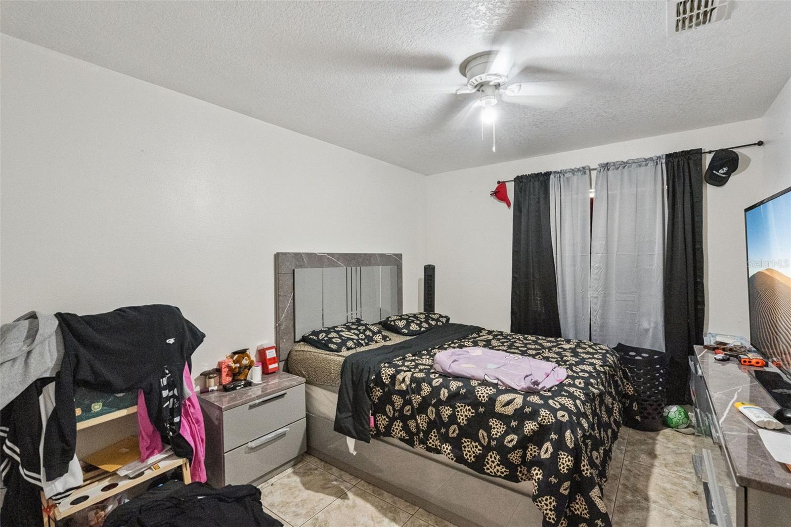 MEADOW COVE - Residential