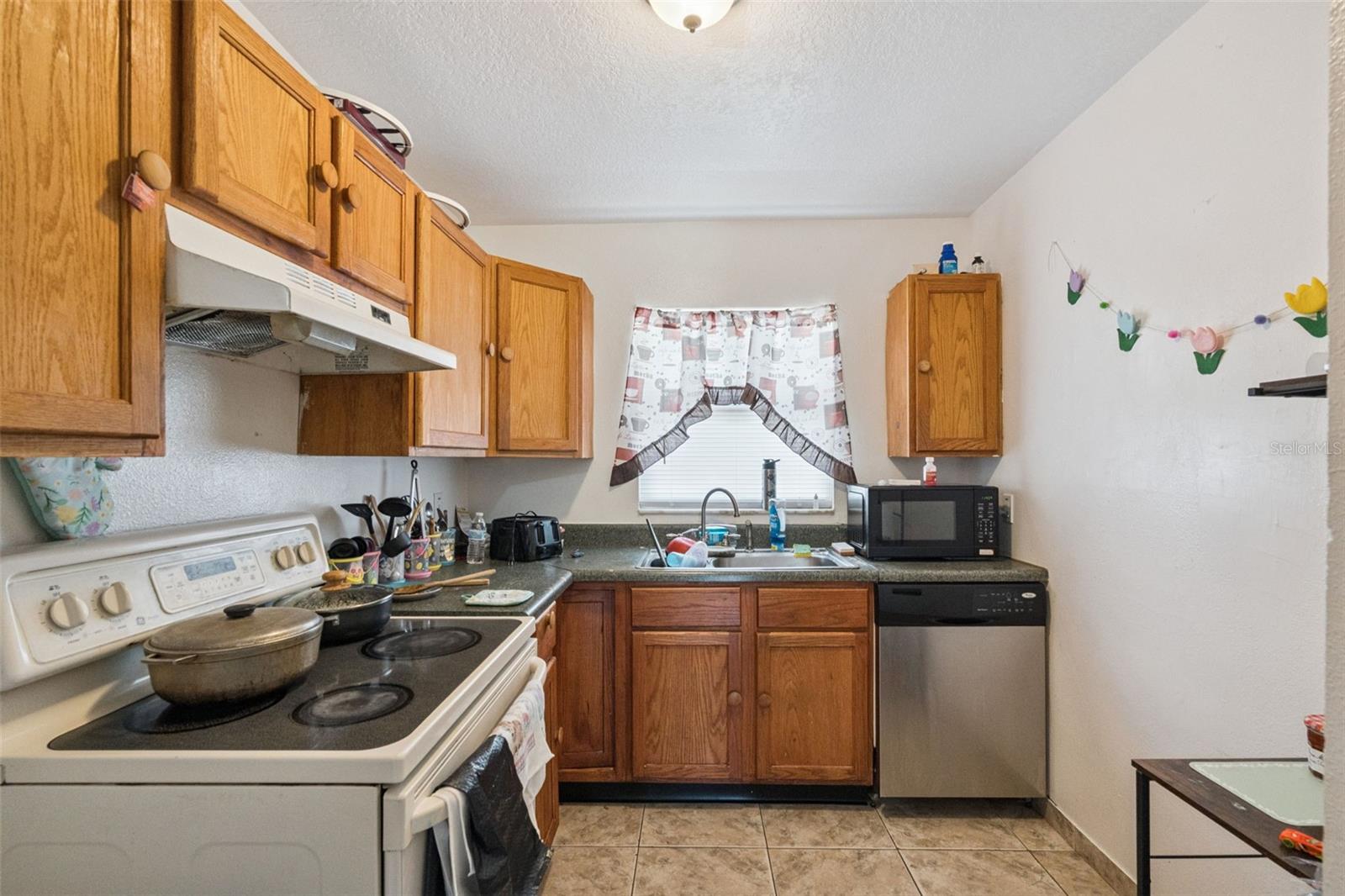 MEADOW COVE - Residential