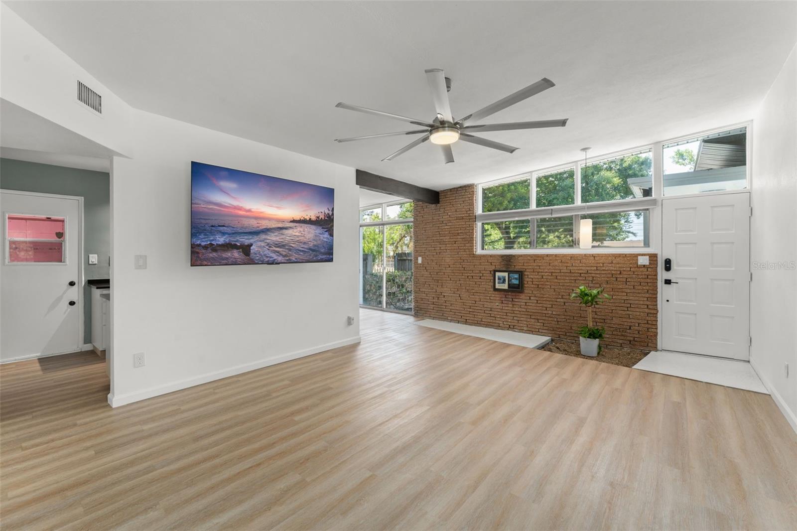 EAST HIGHLANDS SUB - Residential