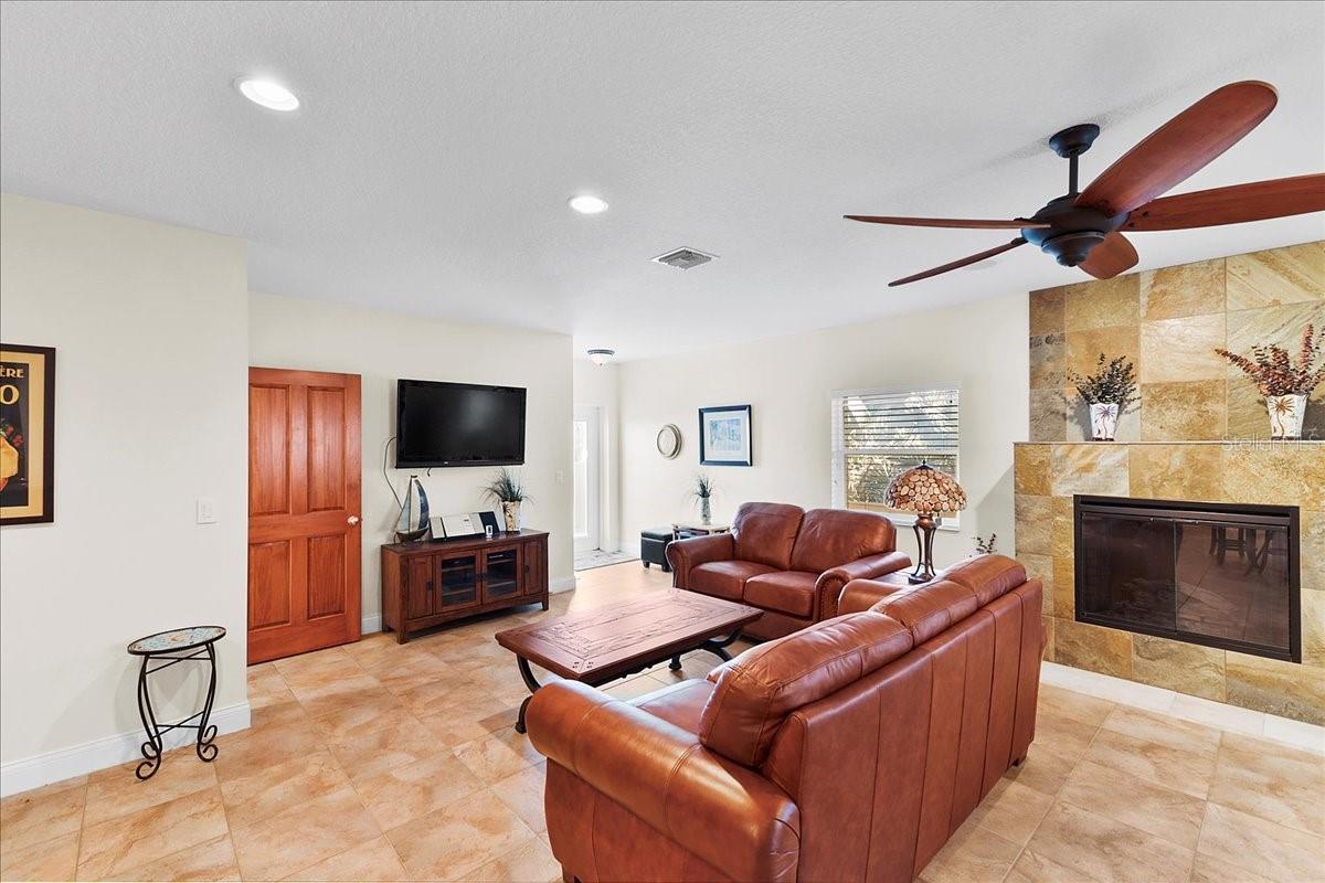 BETHUNE VOLUSIA BEACH - Residential
