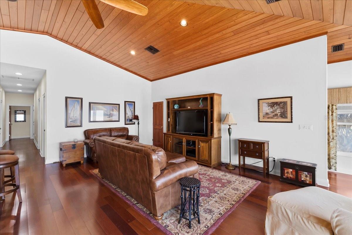 BETHUNE VOLUSIA BEACH - Residential