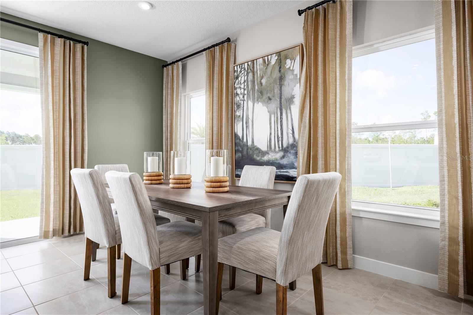 MIRADA TOWNHOMES - Residential