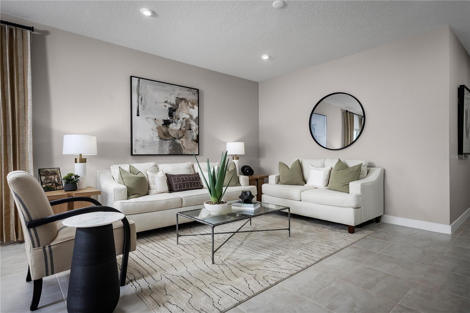 MIRADA TOWNHOMES - Residential