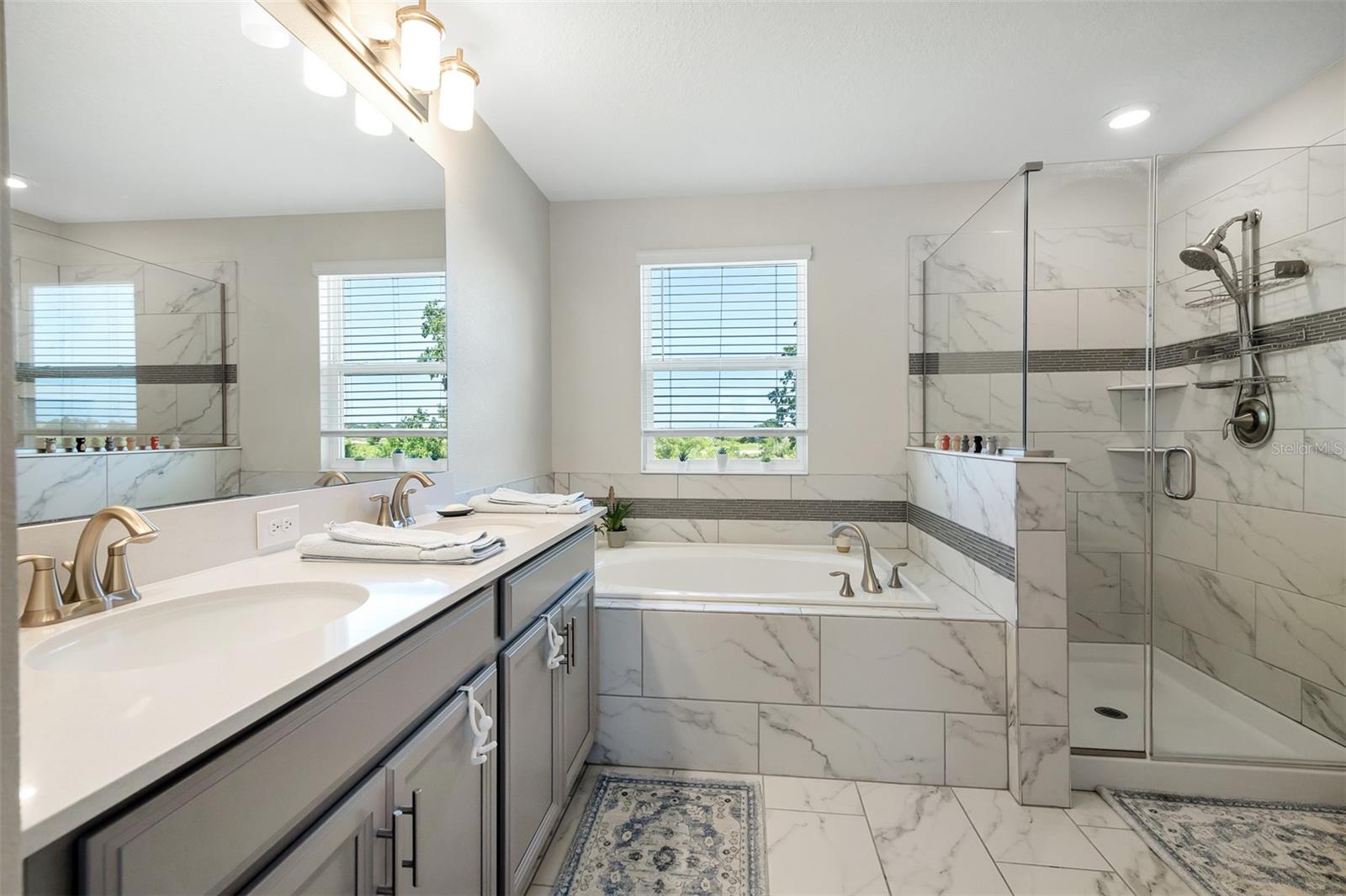 CHAMPIONSGATE 80 PH II - Residential