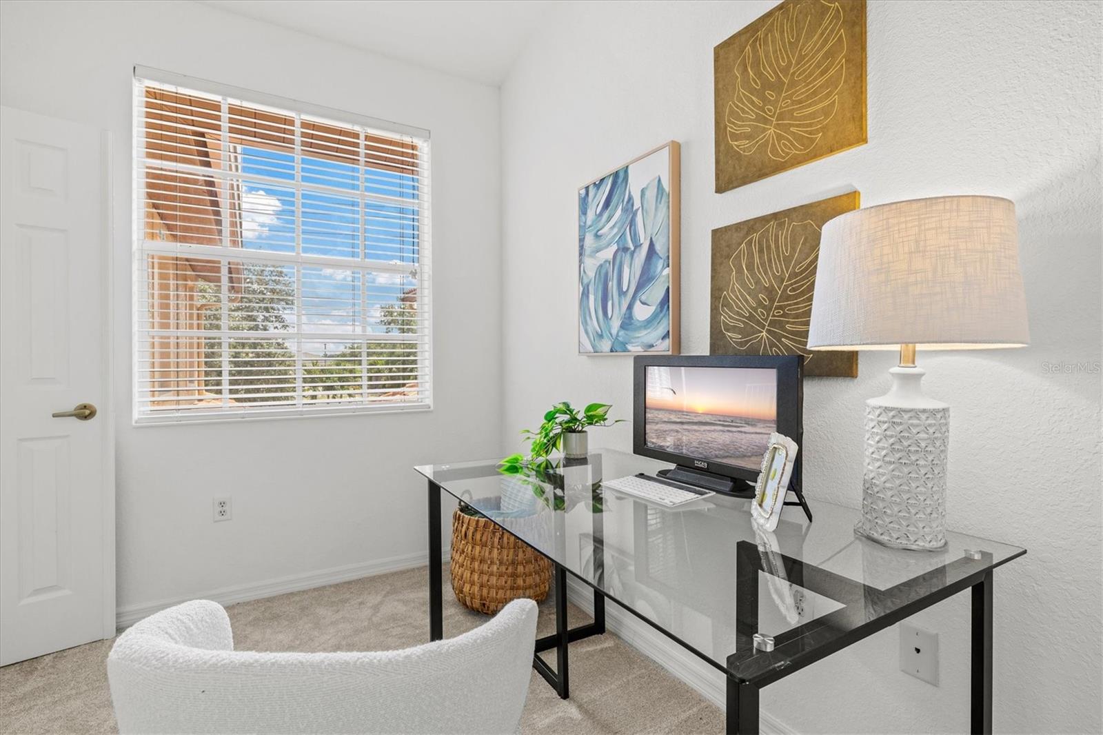 BLACKBURN HARBOR WATERFRONT VILLAS - Residential
