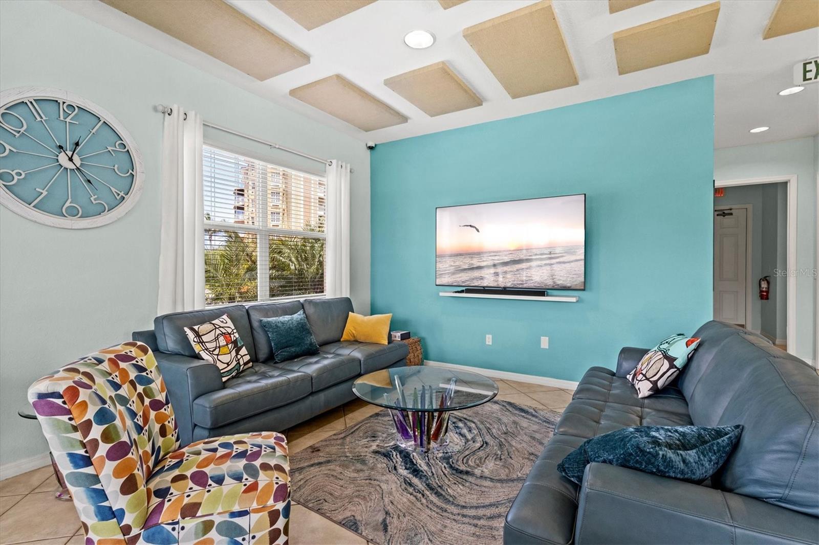 BLACKBURN HARBOR WATERFRONT VILLAS - Residential