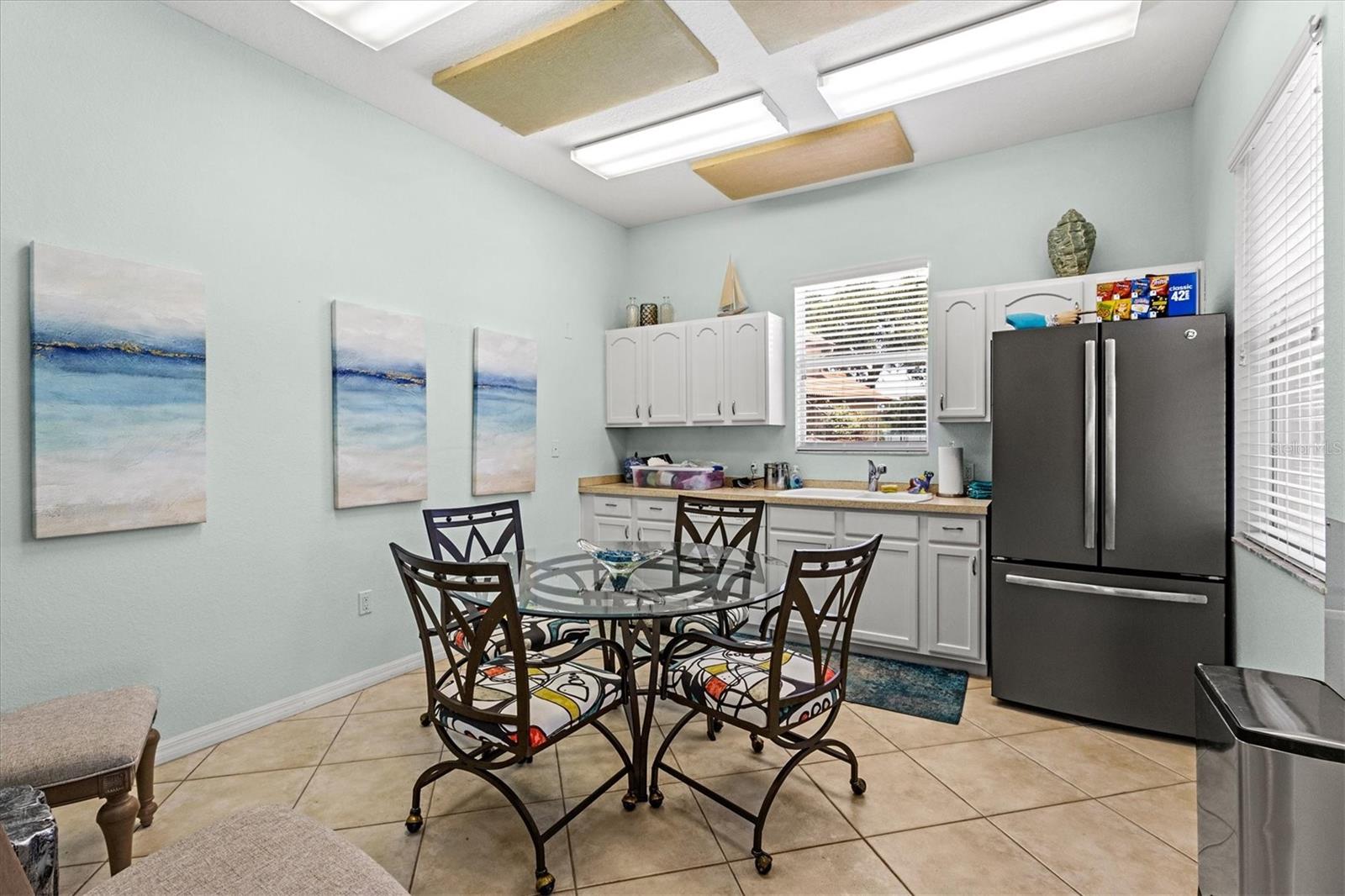 BLACKBURN HARBOR WATERFRONT VILLAS - Residential