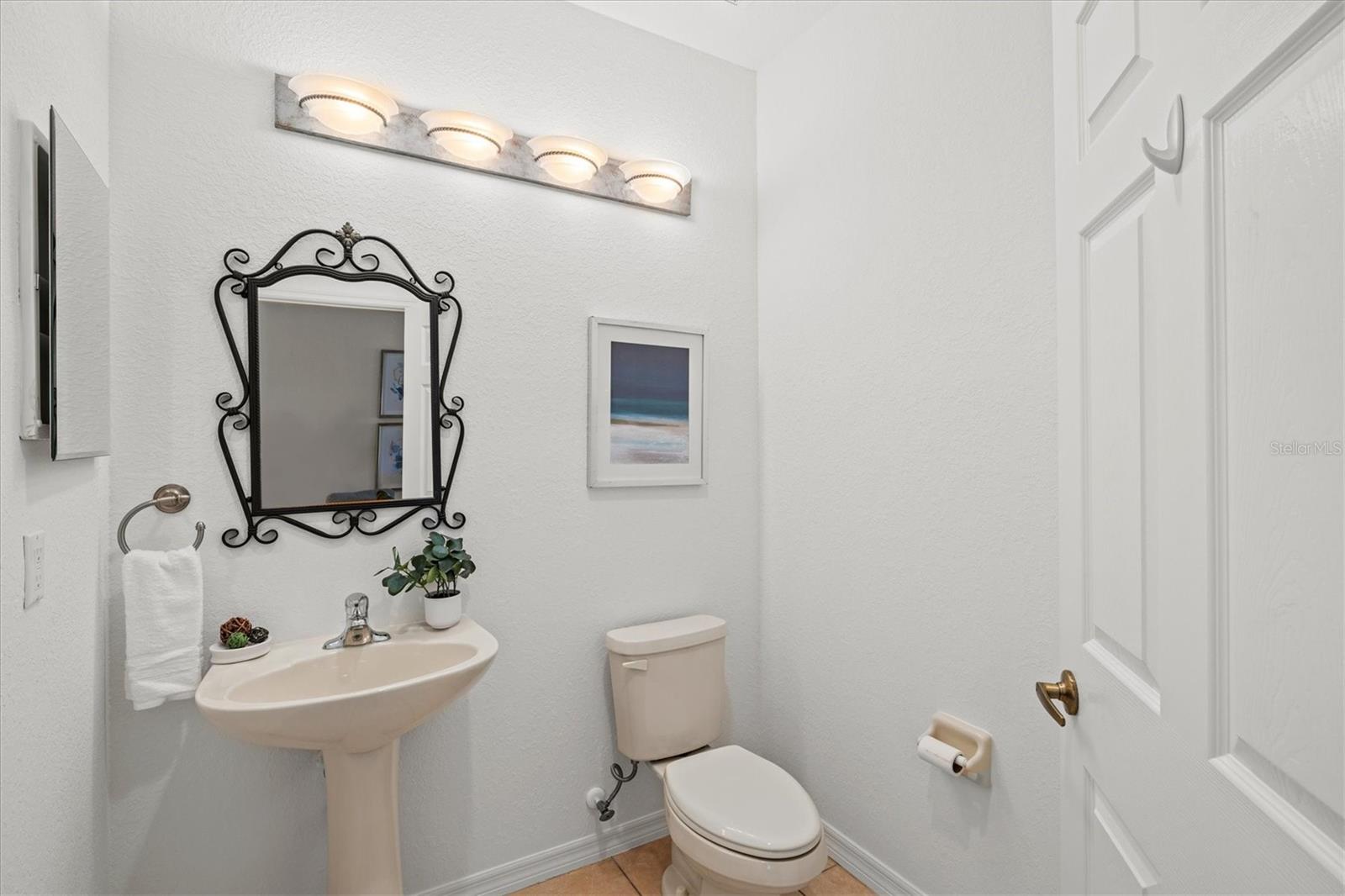 BLACKBURN HARBOR WATERFRONT VILLAS - Residential