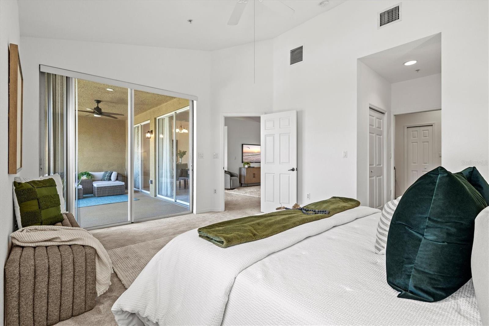 BLACKBURN HARBOR WATERFRONT VILLAS - Residential