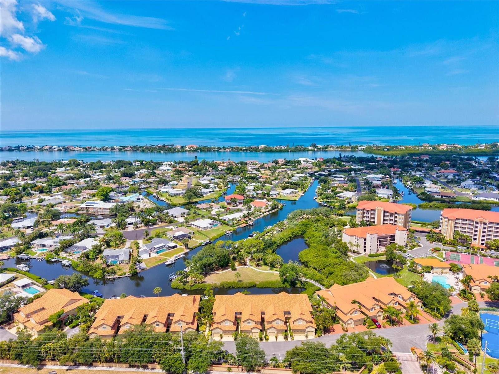 BLACKBURN HARBOR WATERFRONT VILLAS - Residential