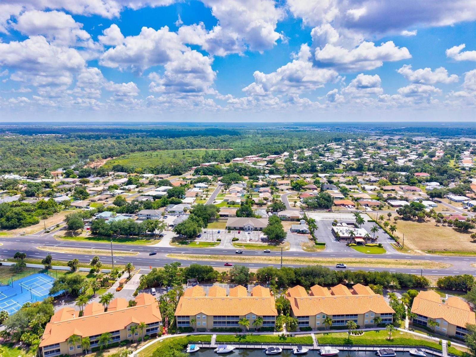 BLACKBURN HARBOR WATERFRONT VILLAS - Residential