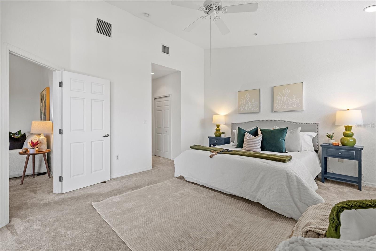 BLACKBURN HARBOR WATERFRONT VILLAS - Residential