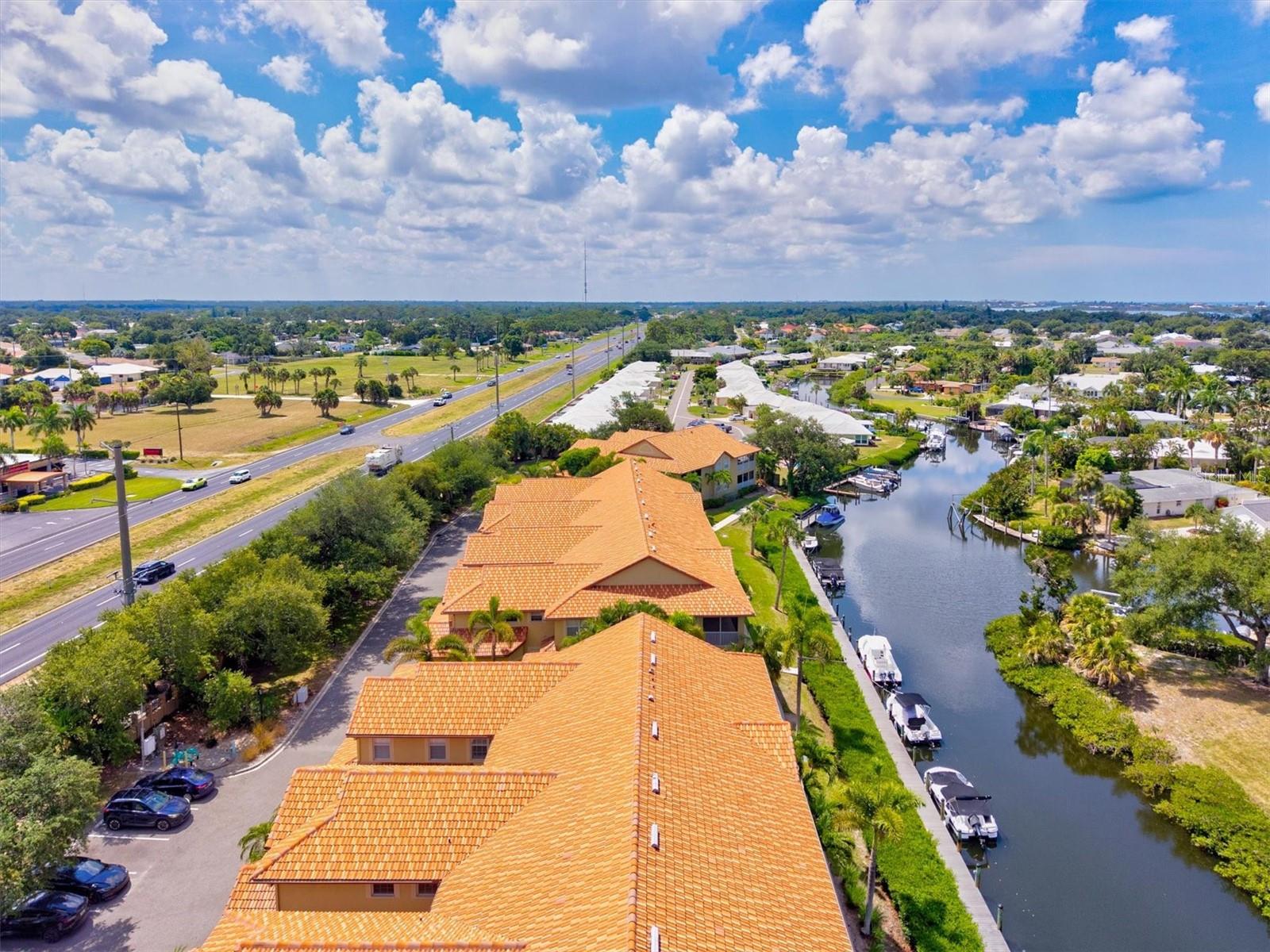 BLACKBURN HARBOR WATERFRONT VILLAS - Residential