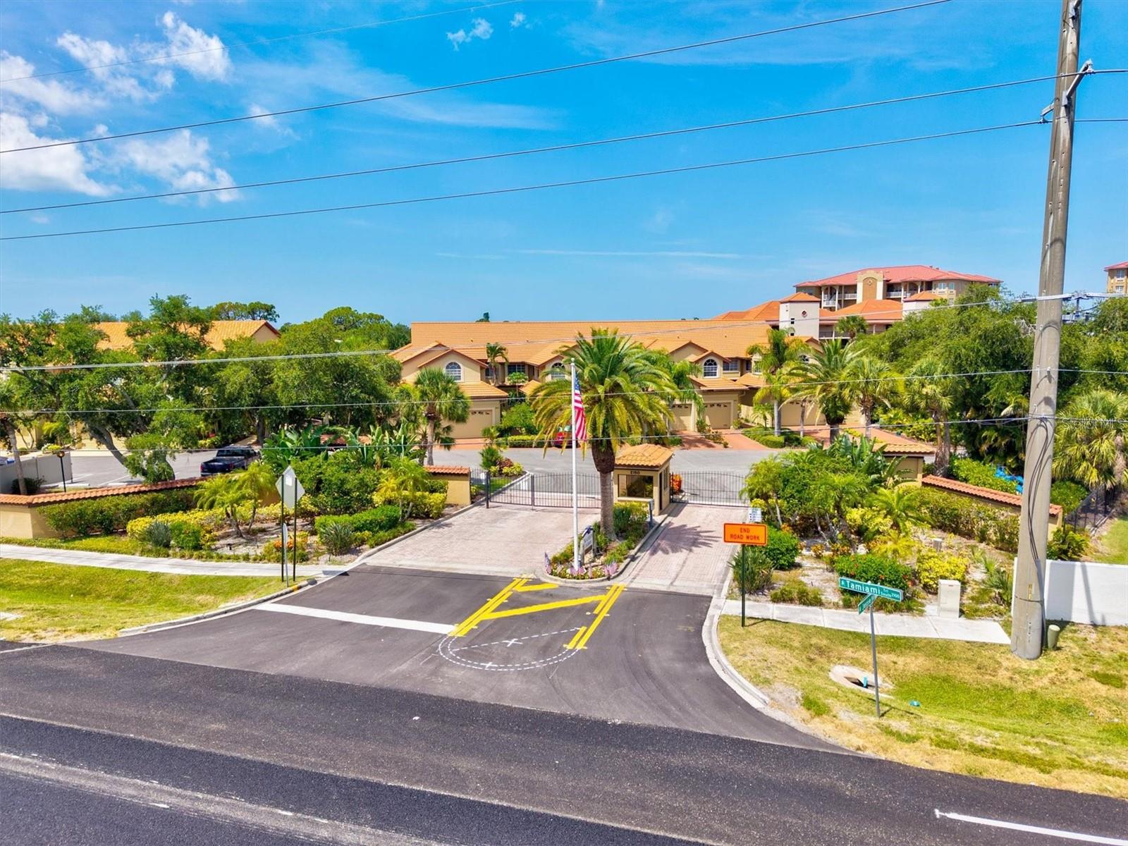 BLACKBURN HARBOR WATERFRONT VILLAS - Residential