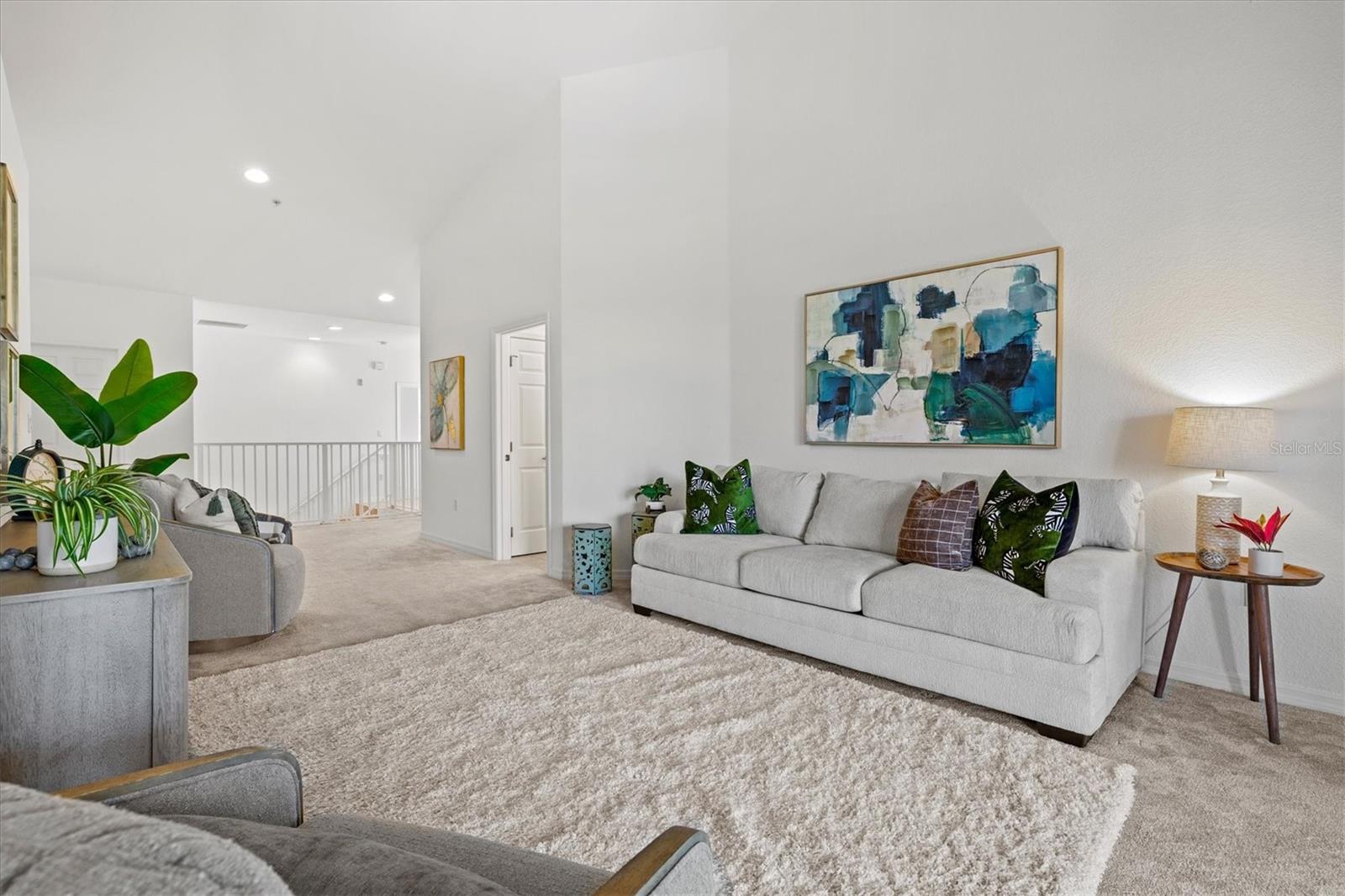 BLACKBURN HARBOR WATERFRONT VILLAS - Residential