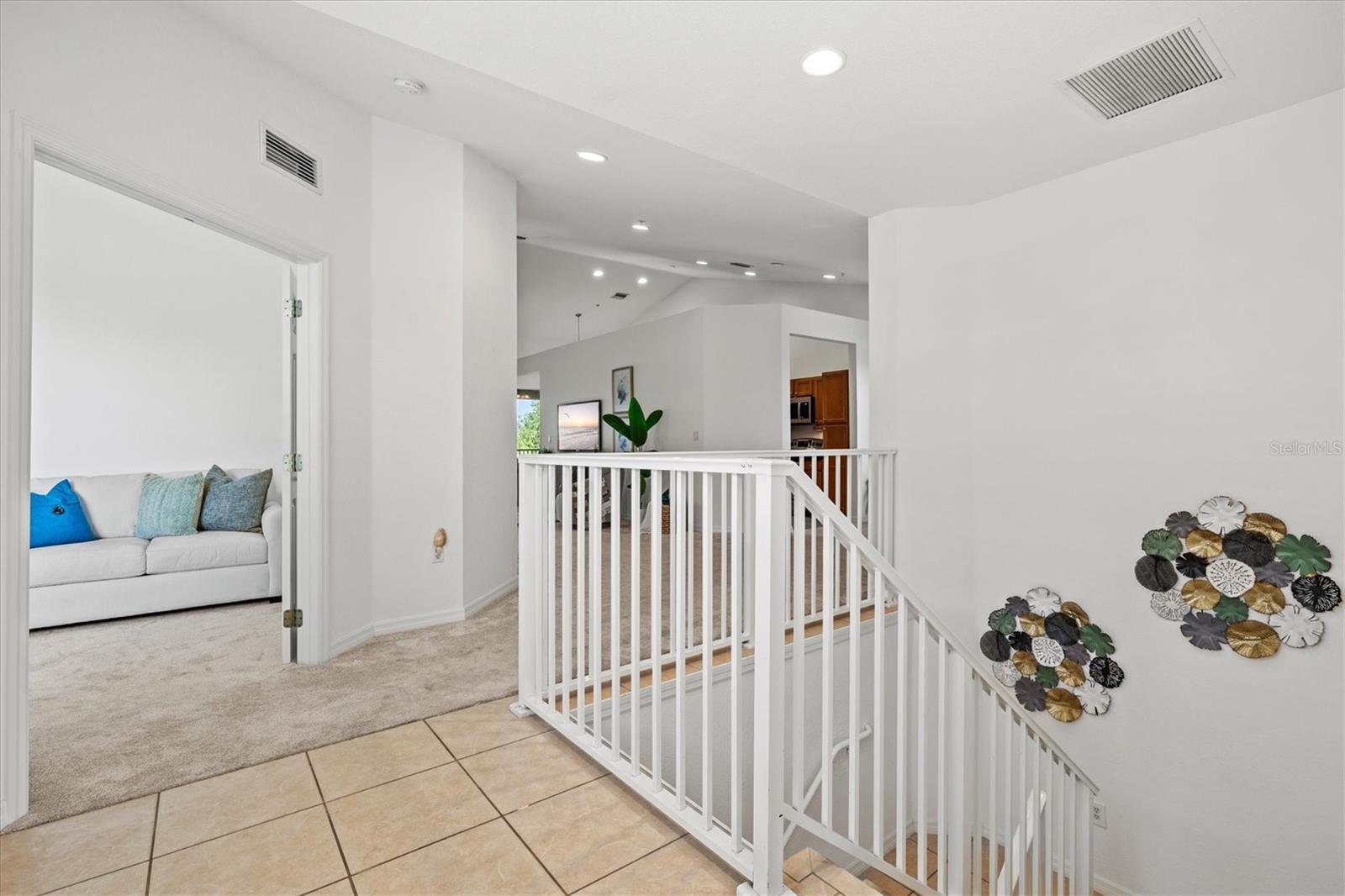 BLACKBURN HARBOR WATERFRONT VILLAS - Residential