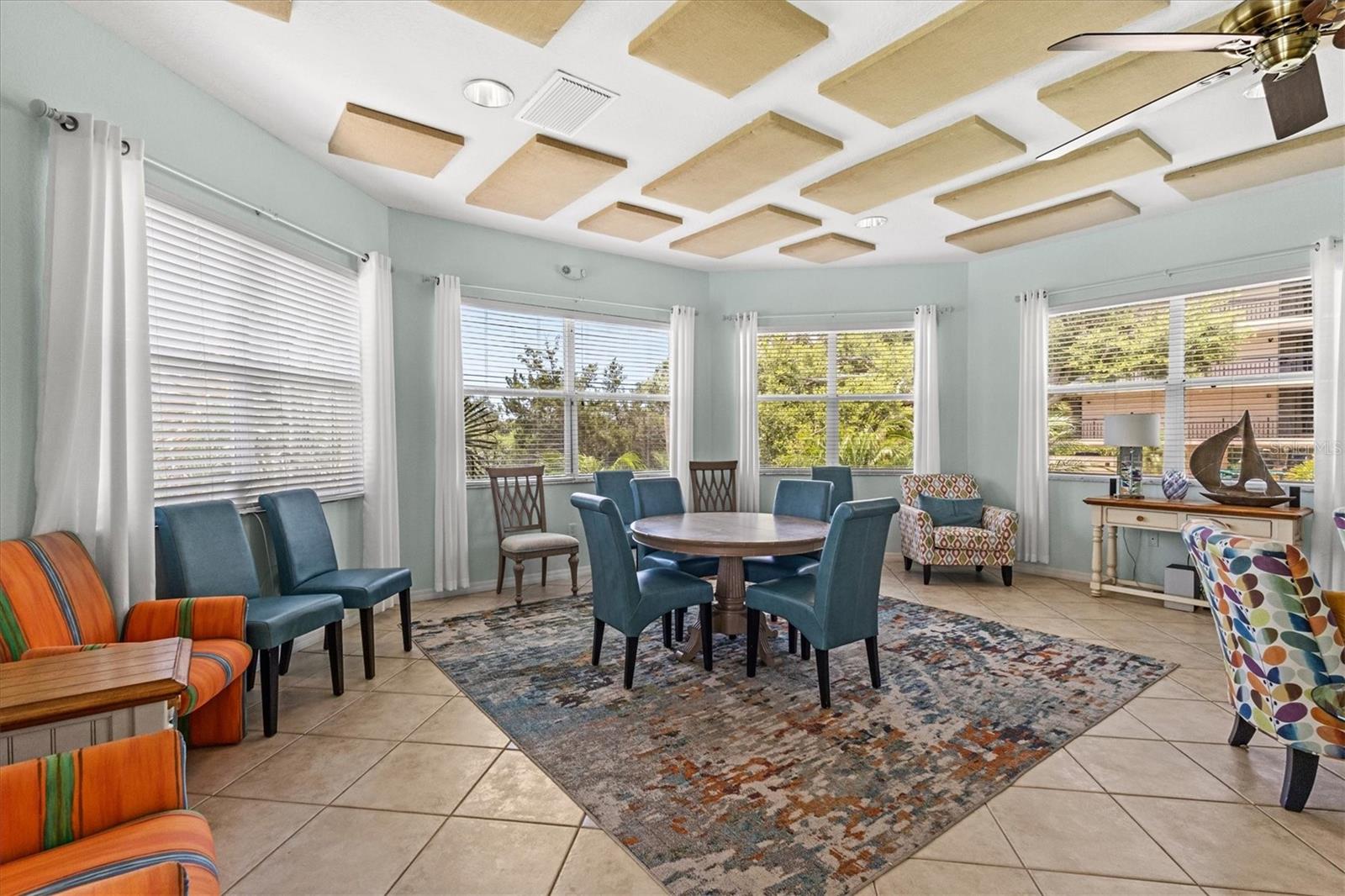 BLACKBURN HARBOR WATERFRONT VILLAS - Residential