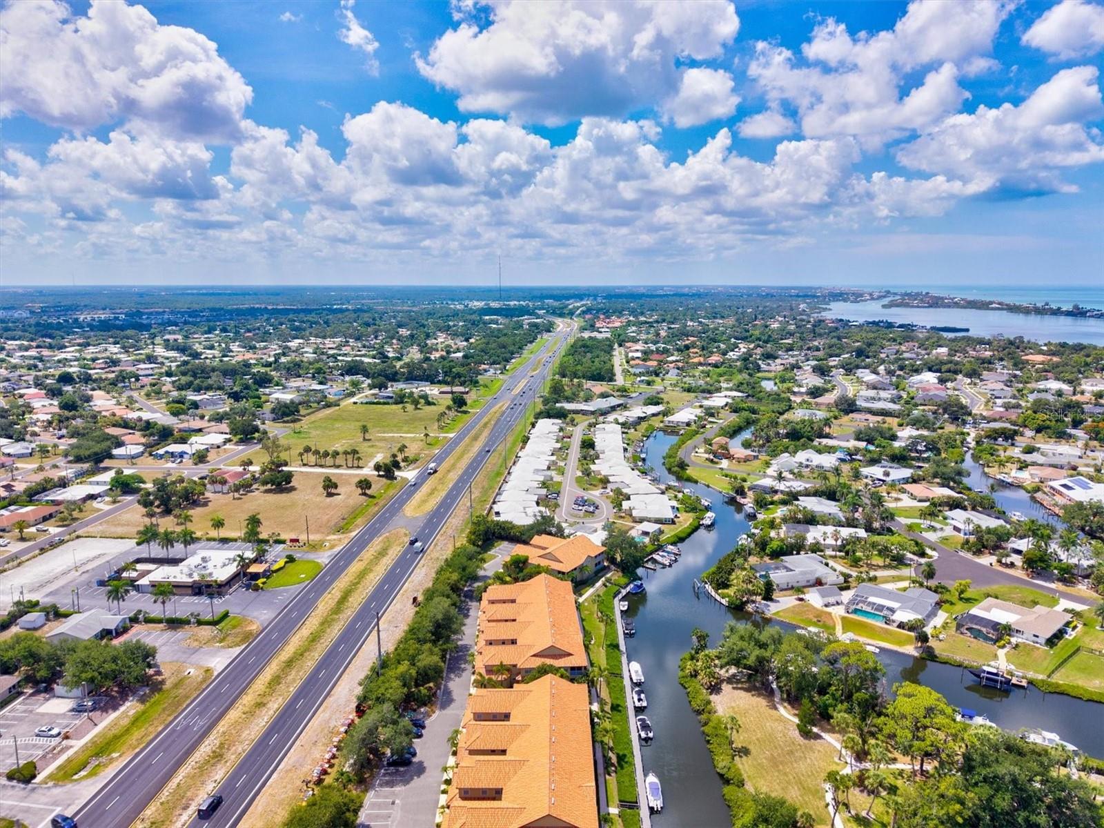 BLACKBURN HARBOR WATERFRONT VILLAS - Residential