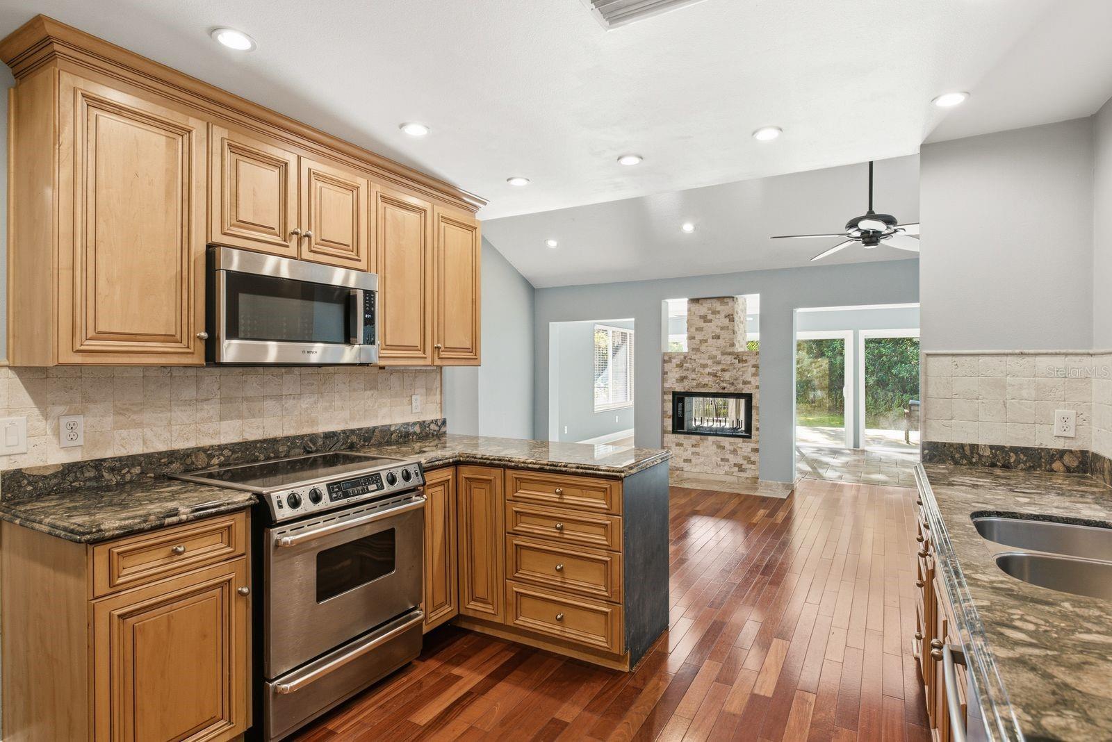 CARROLLWOOD SOUTH - Residential
